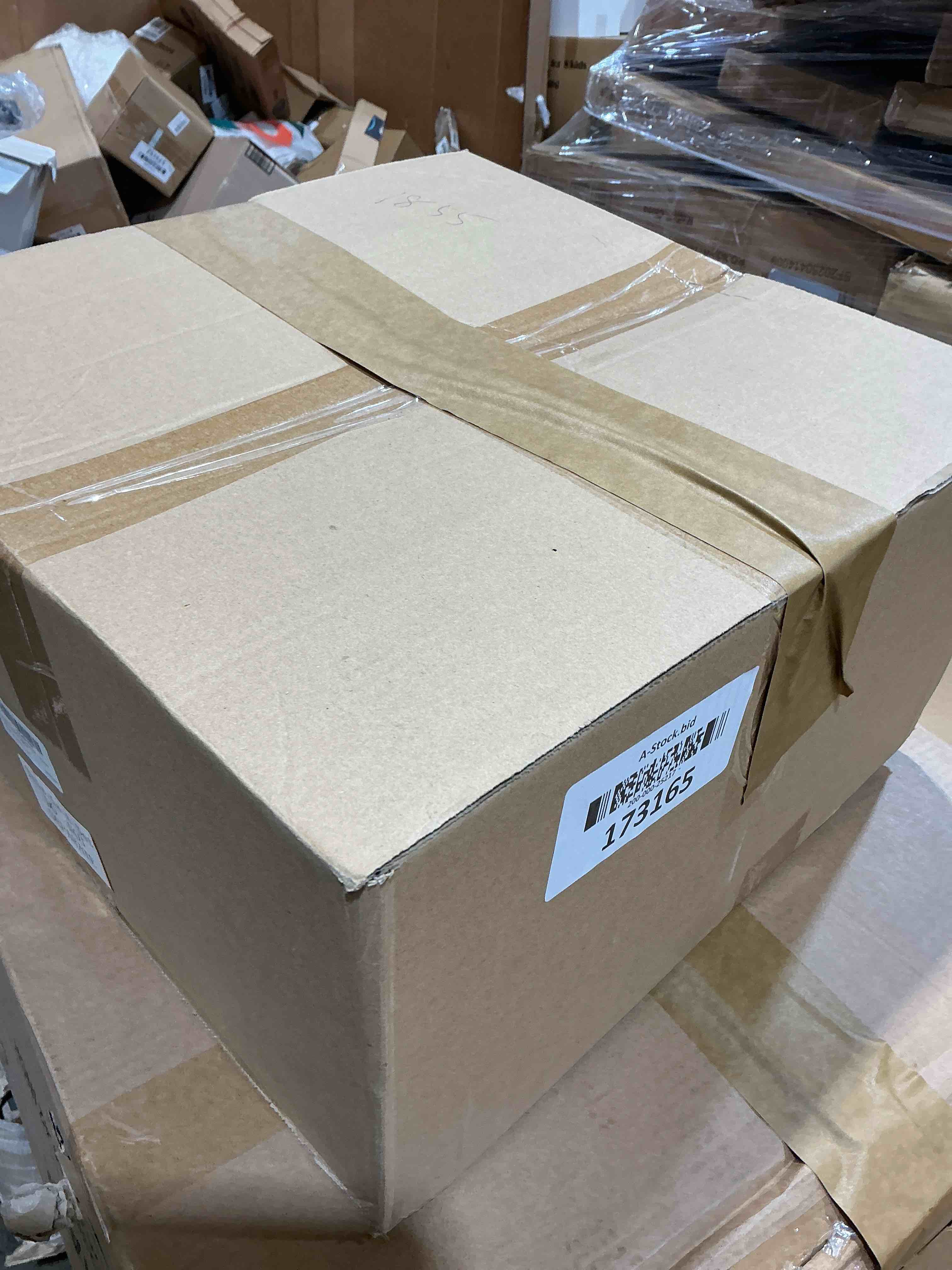 https://s3.amazonaws.com/lotting-images-prod/bidfta/GRA3883371_1780004376997.jpeg