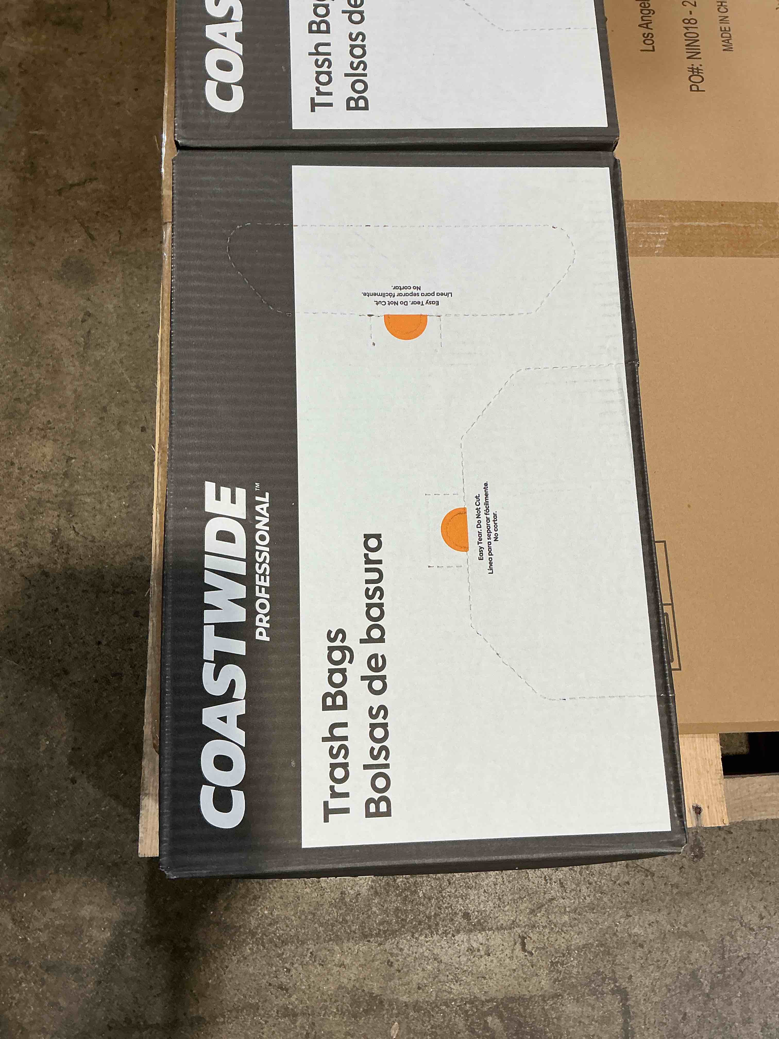 https://s3.amazonaws.com/lotting-images-prod/bidfta/GRA3883618_1780580855969.jpeg