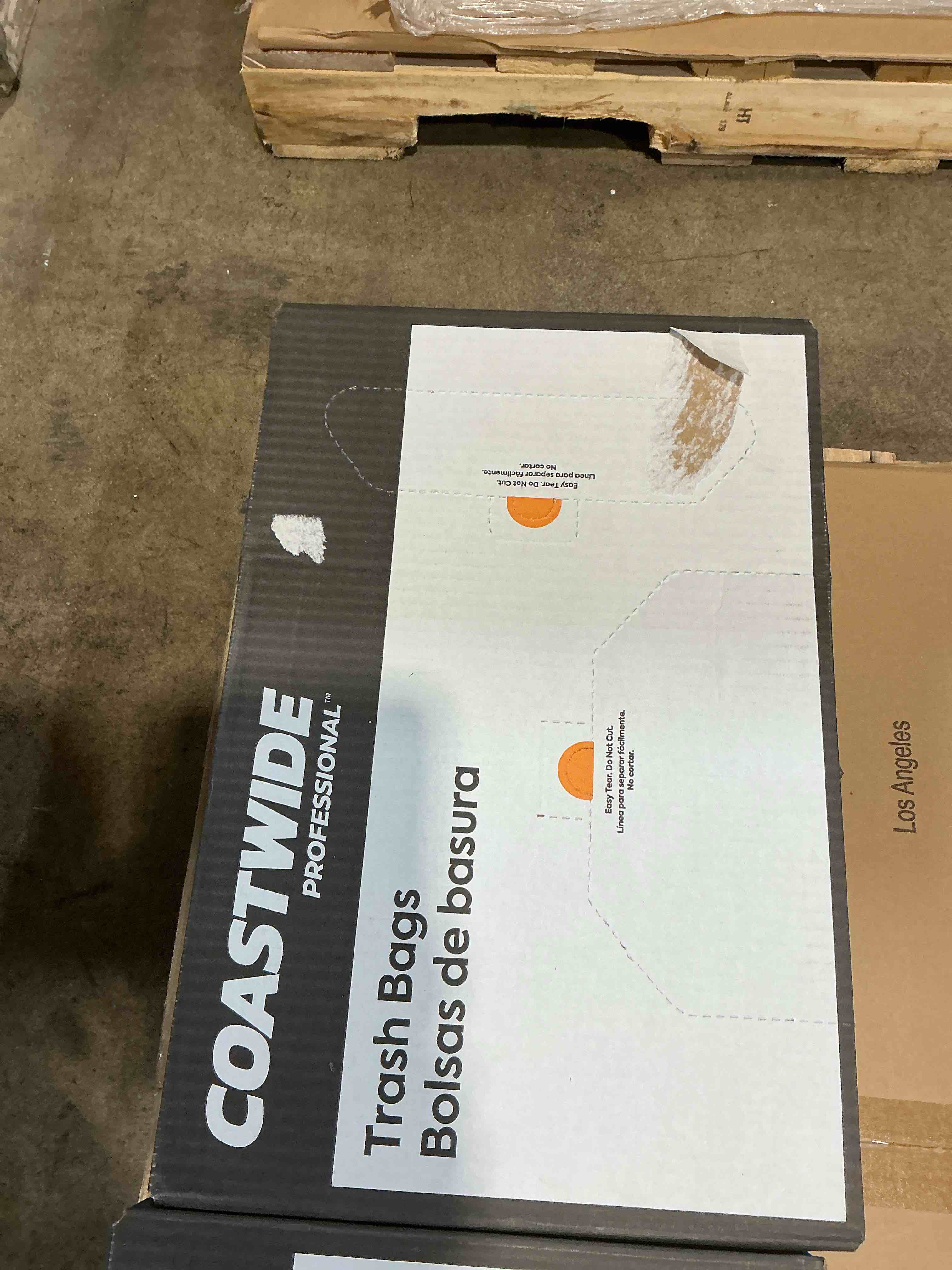 https://s3.amazonaws.com/lotting-images-prod/bidfta/GRA3883619_1780580894542.jpeg