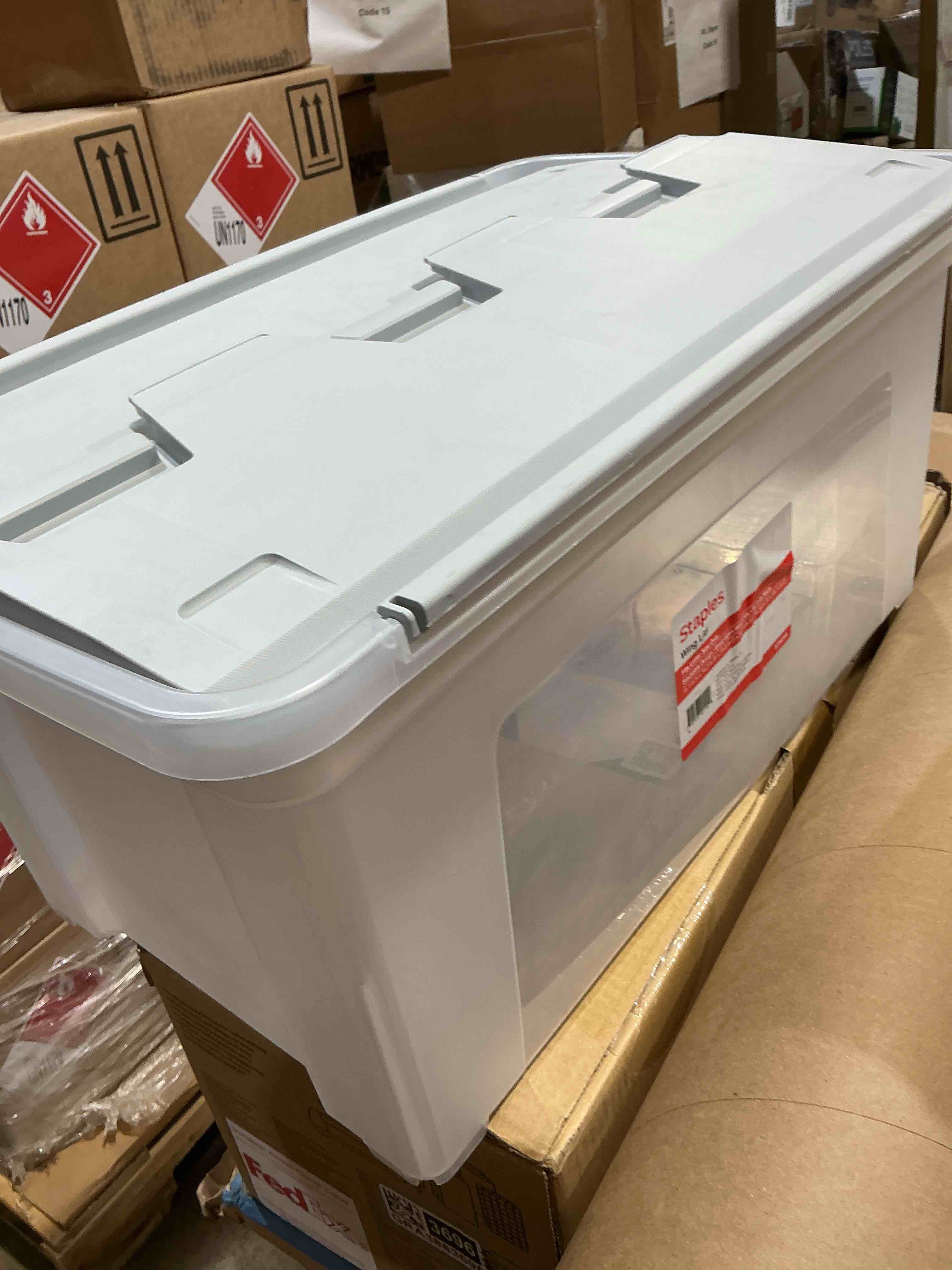 Condition photo showing New/Like New for staples wing lid file totes letter size clear (140166/139585)