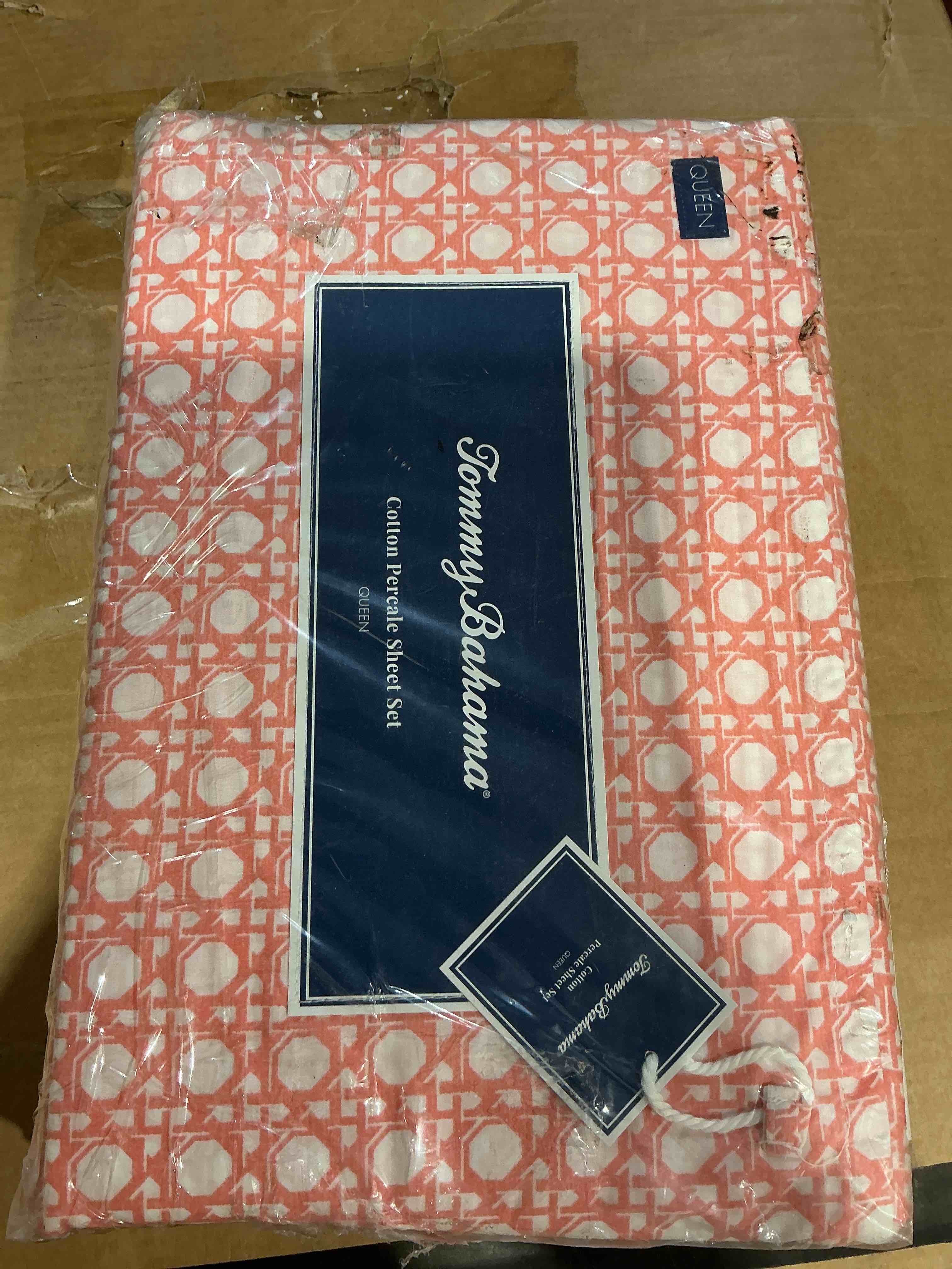 Condition photo showing New/Like New for tommy bahama - queen size sheet set, 100% cotton percale bedding with a crisp & cool feel, bed sheets with matching fitted sheet & pillowcases (bahama isle orange)