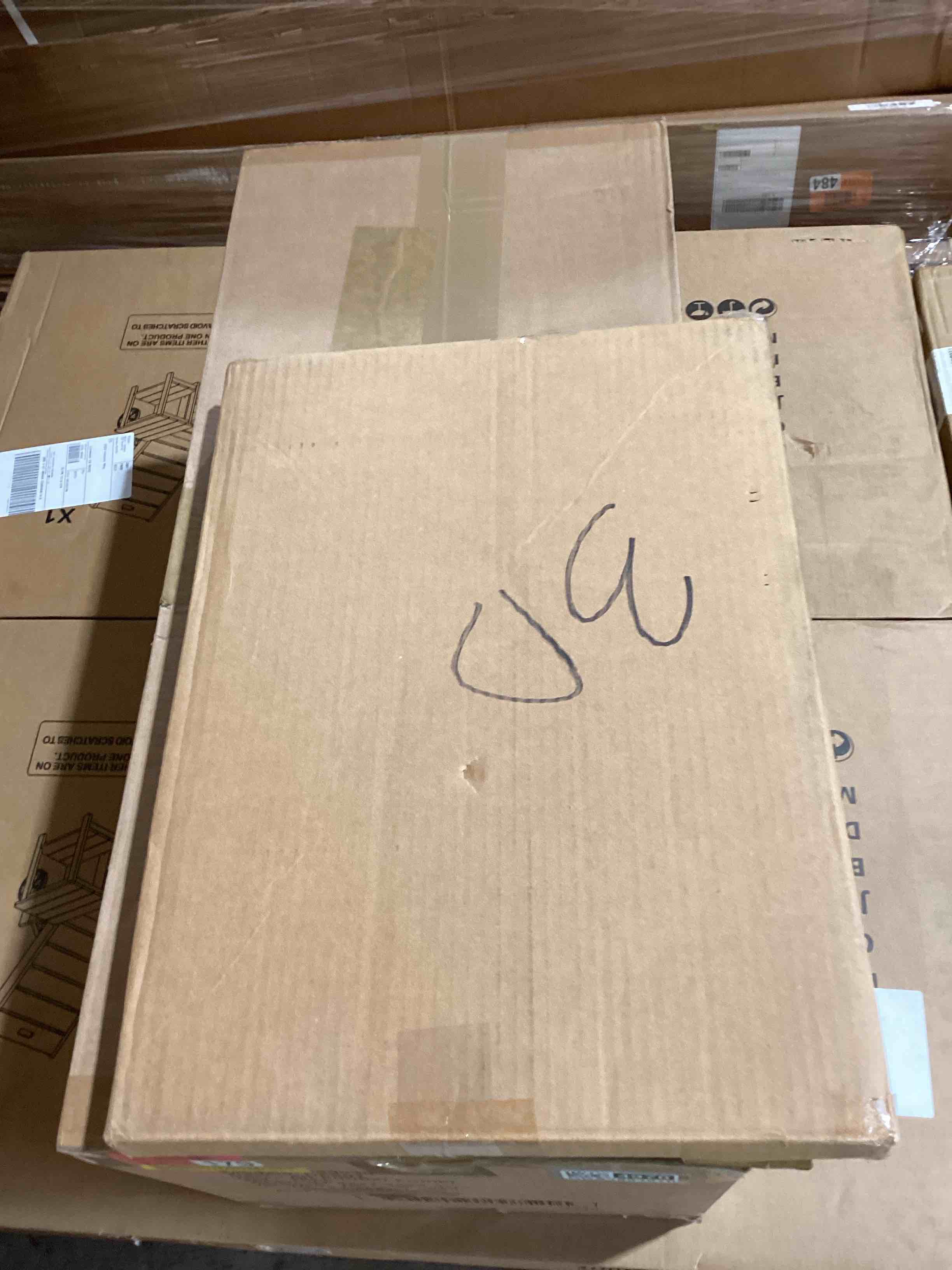 https://s3.amazonaws.com/lotting-images-prod/bidfta/GRA3884975_1784732613097.jpeg