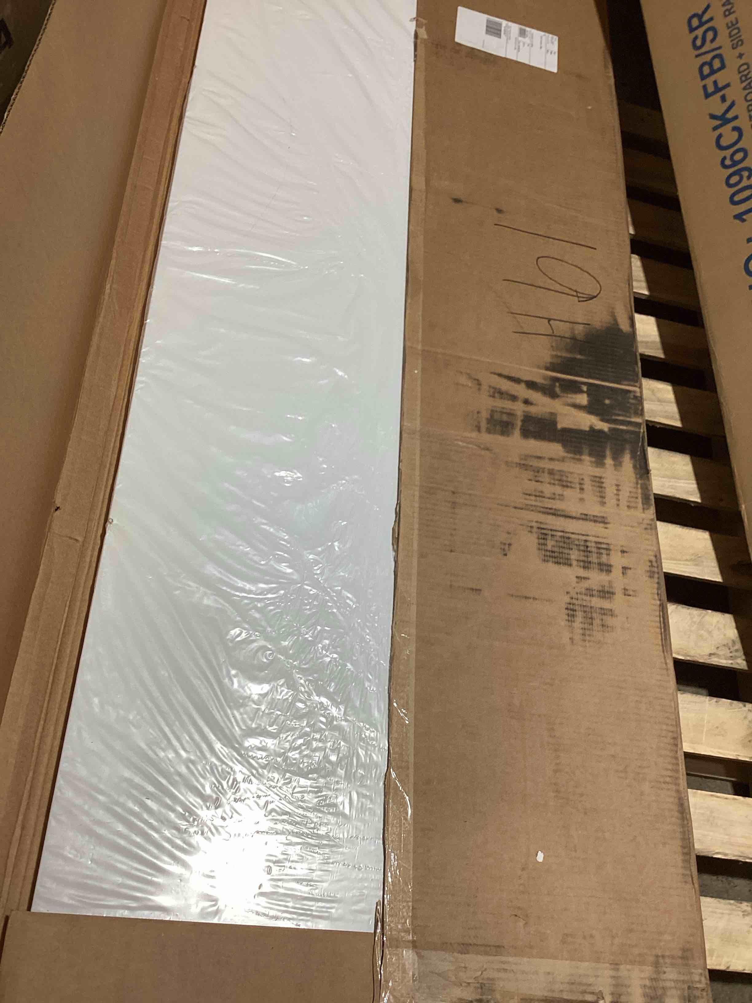 Condition photo showing Good Condition for white primed smooth solid wood core flush flat door stab  80” x 6”8  feet 