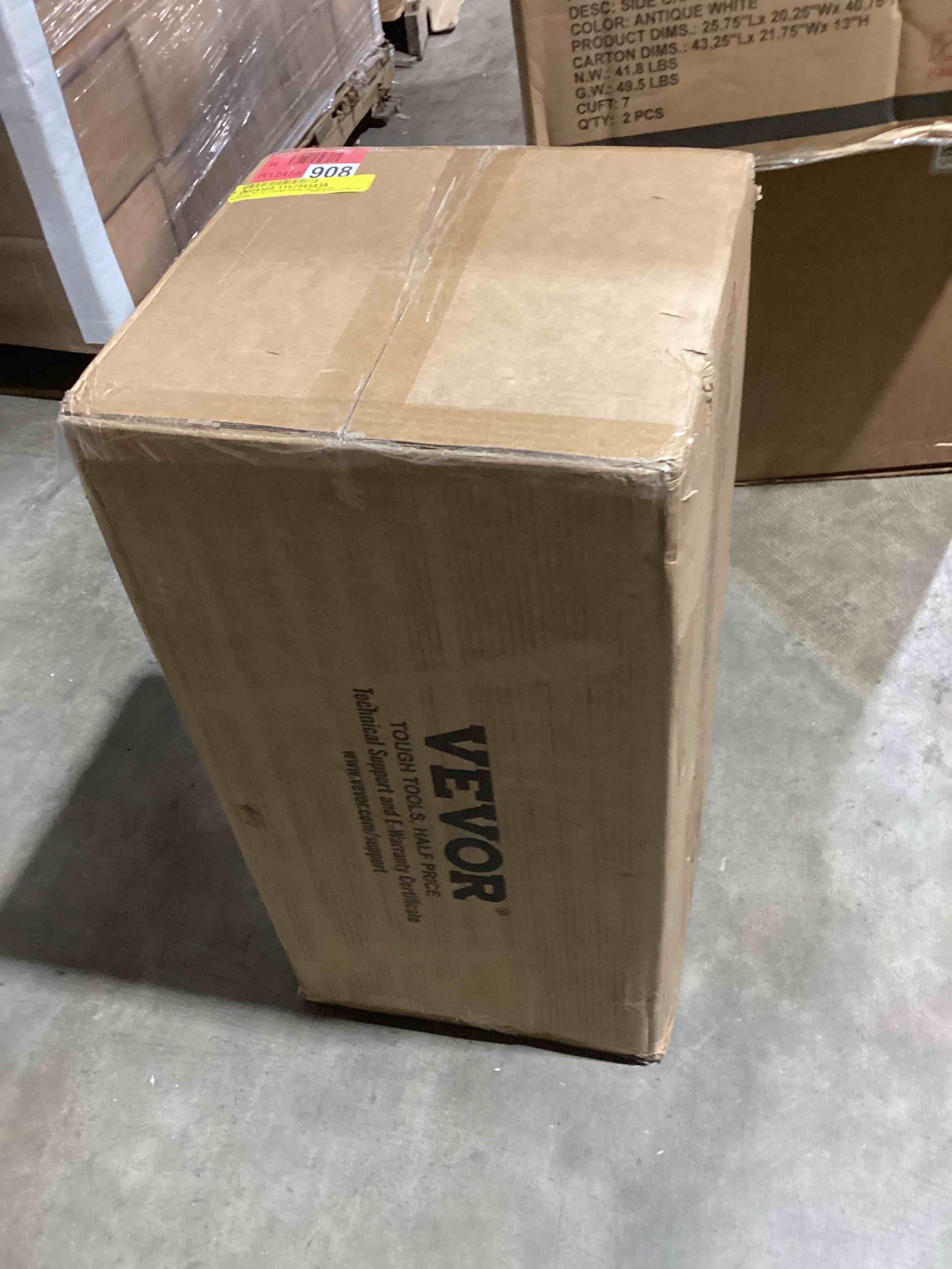 Condition photo showing New/Like New for vevor 12' w x 12" l garage flooring tiles (set of 50)
