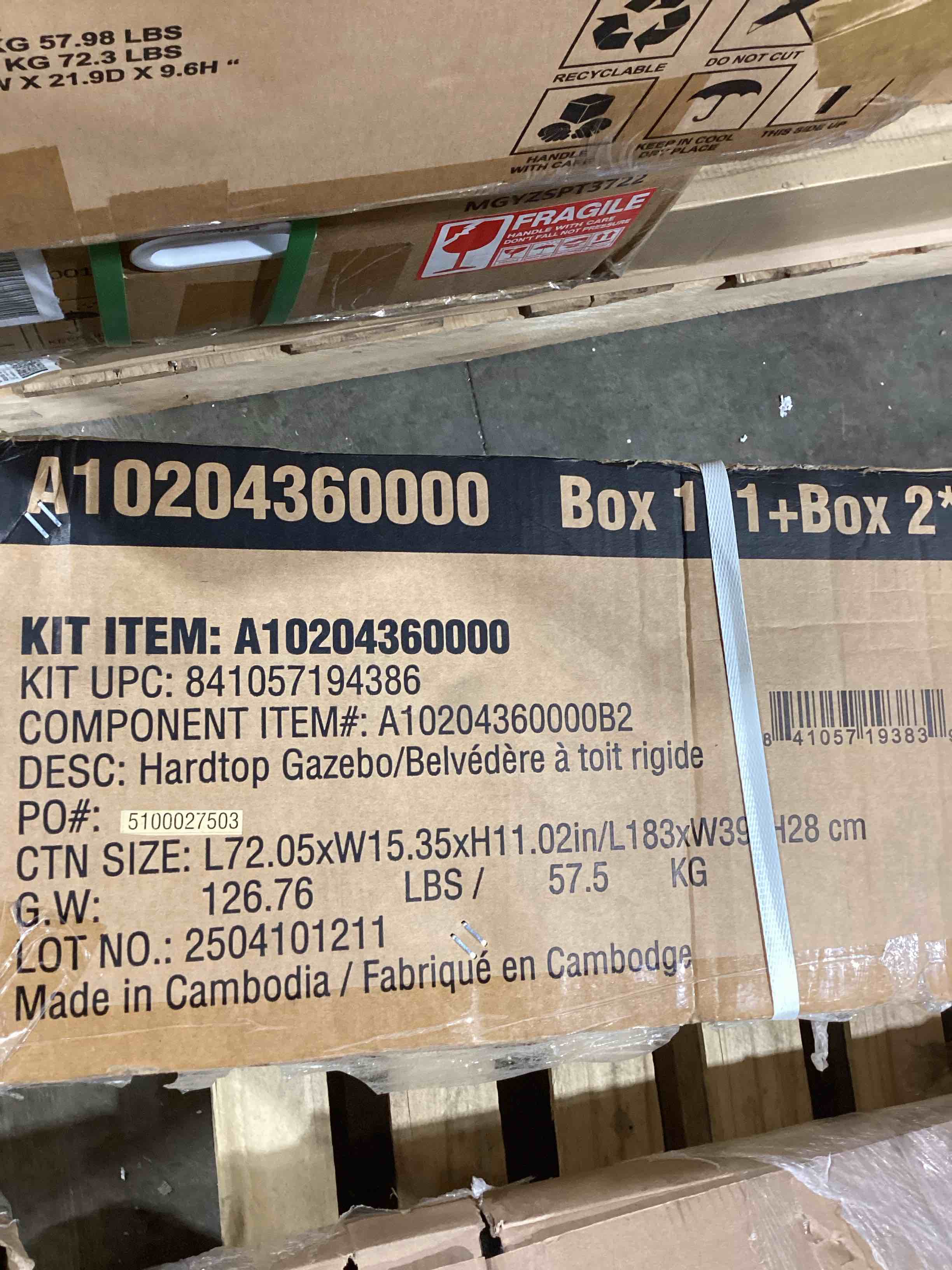 Condition photo showing Good Condition for sunjoy kingston 12x10 hardtop rectangular gazebo ( only: hardtop gazebo/belvédère à toit rigide  )