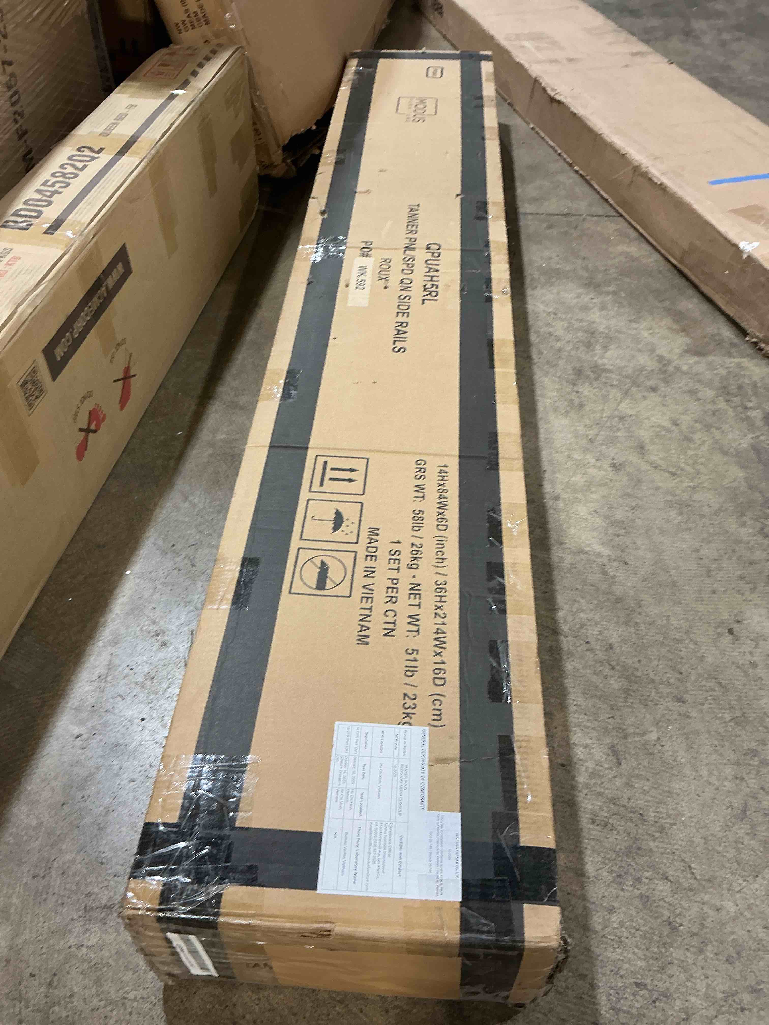 Condition photo showing Good Condition for tanner pnl/spd qn side rails: only 