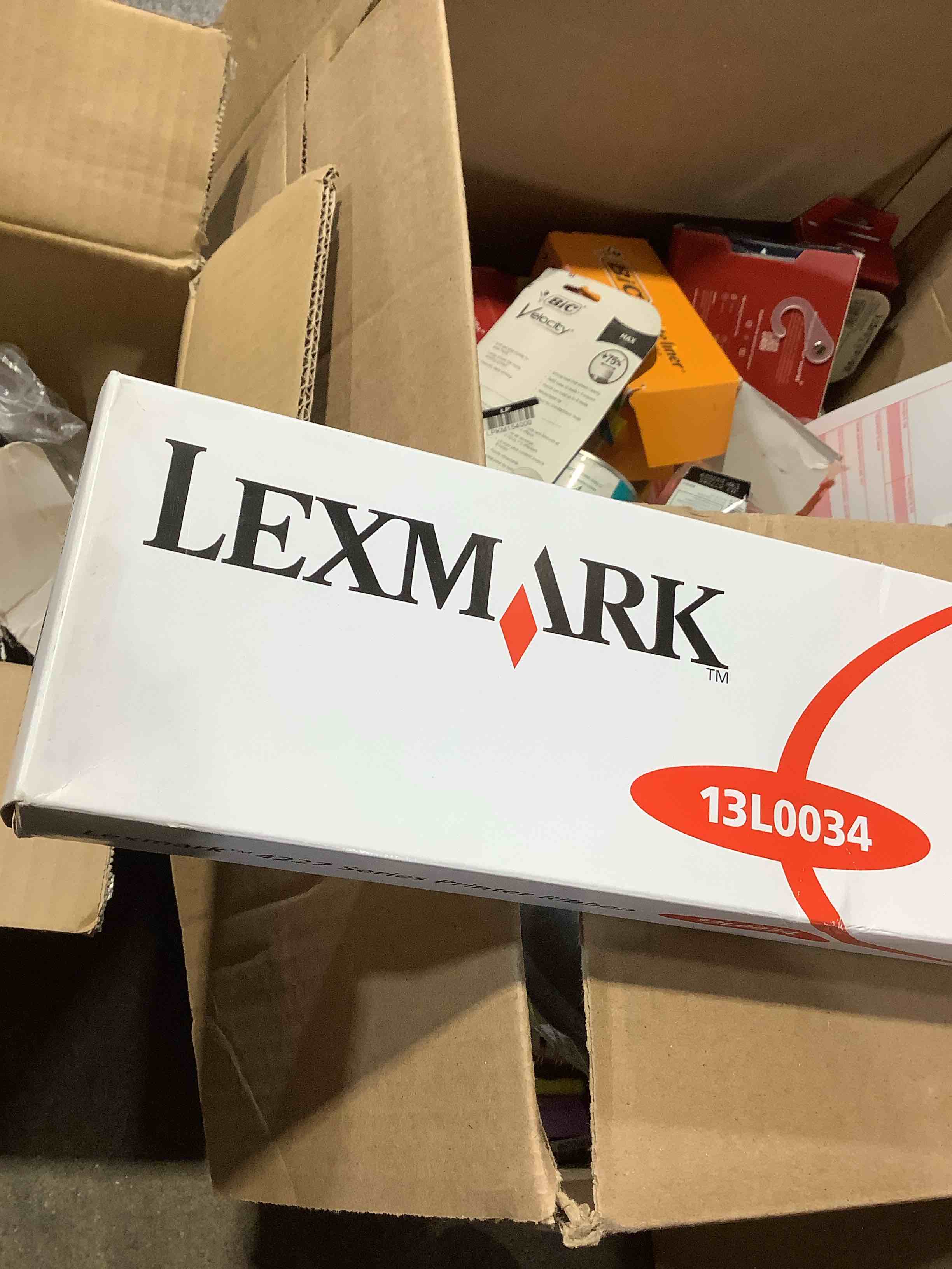 Condition photo showing New/Like New for lexmark 13l0034 ribbon  black, set 2