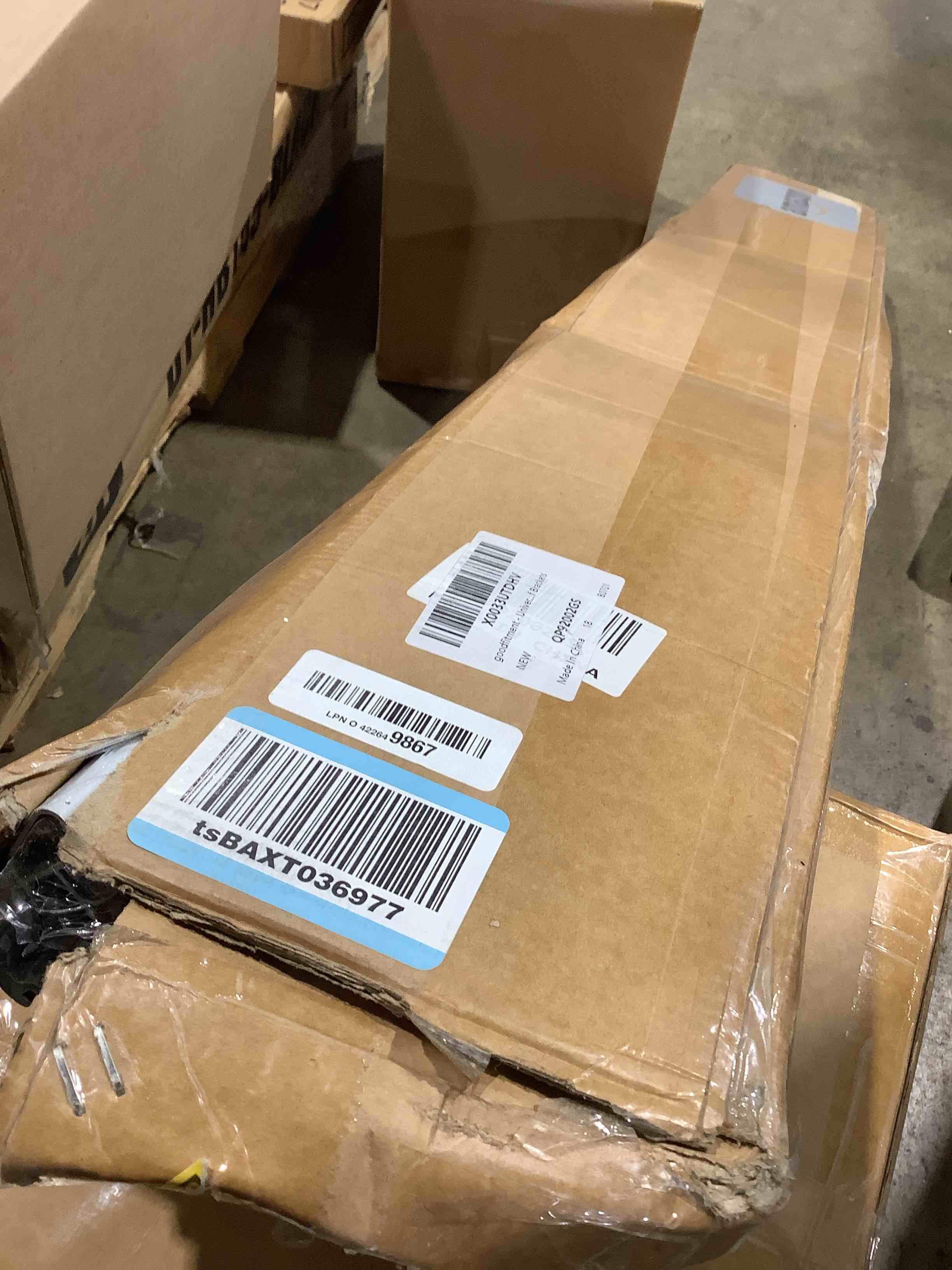 https://s3.amazonaws.com/lotting-images-prod/bidfta/GRA3886492_1781709060776.jpeg