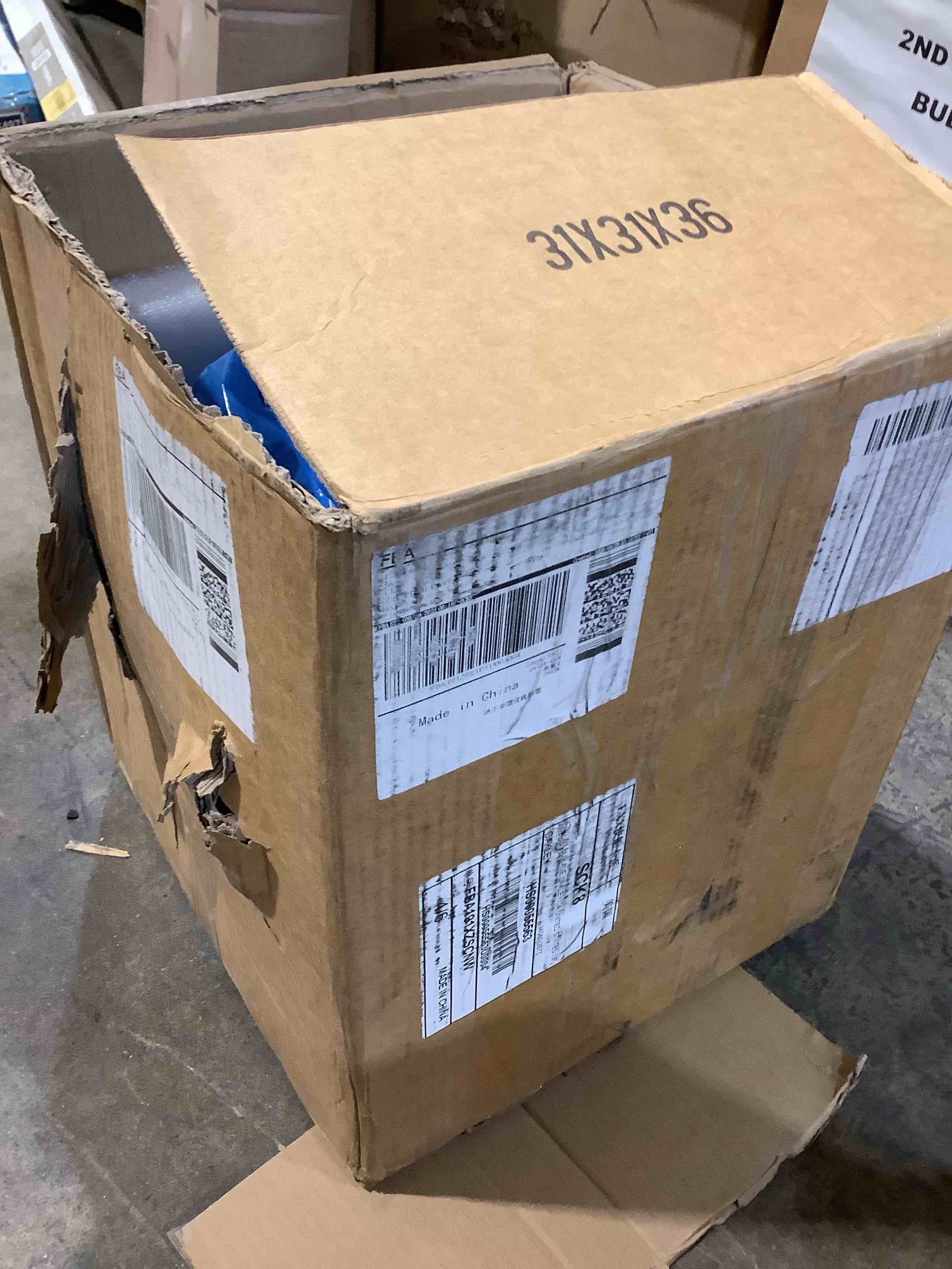 https://s3.amazonaws.com/lotting-images-prod/bidfta/GRA3886495_1781708656780.jpeg