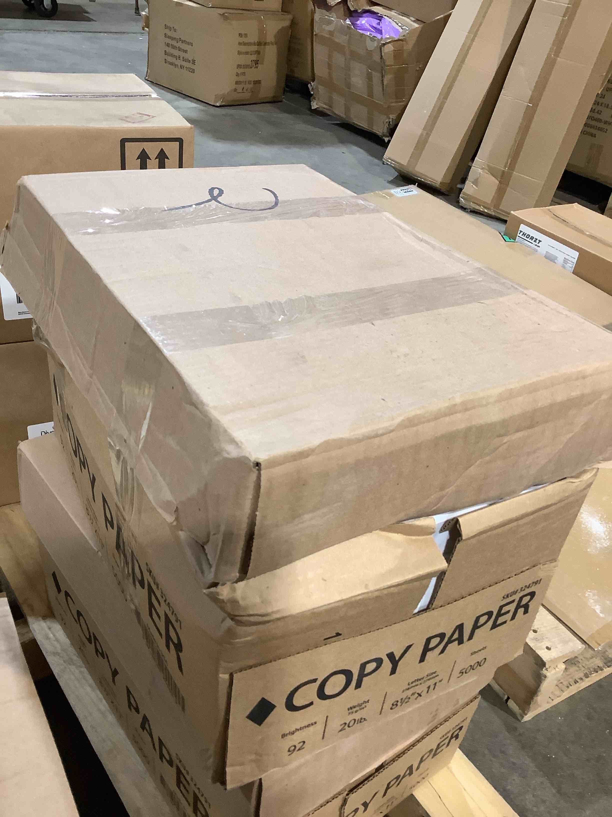 Condition photo showing New/Like New for staples 8.5 in. x 11 in. 20 lb. white copier paper 5000 sheets 324791