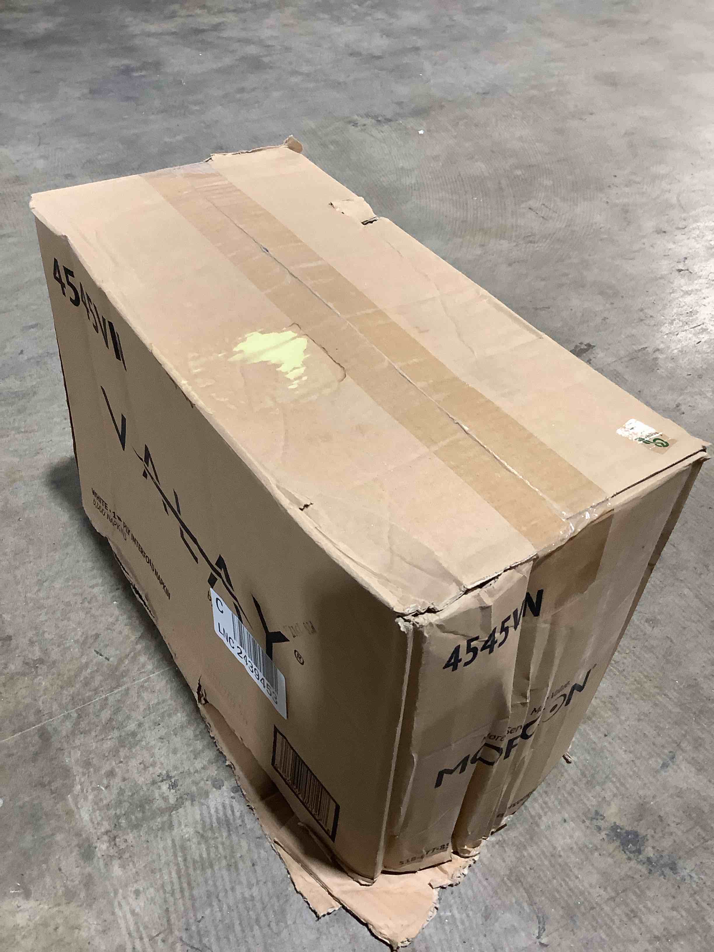 https://s3.amazonaws.com/lotting-images-prod/bidfta/GRA3887357_1783538032567.jpeg