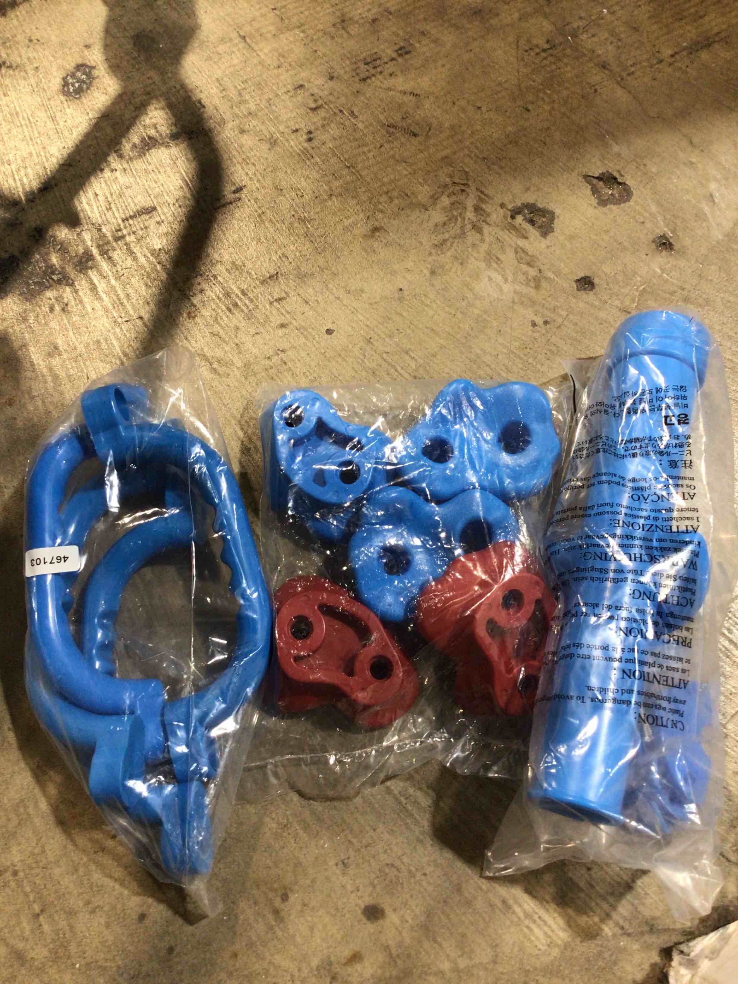 Condition photo showing New/Like New for swing set accessories: telescope, climbing knobs, pull handles