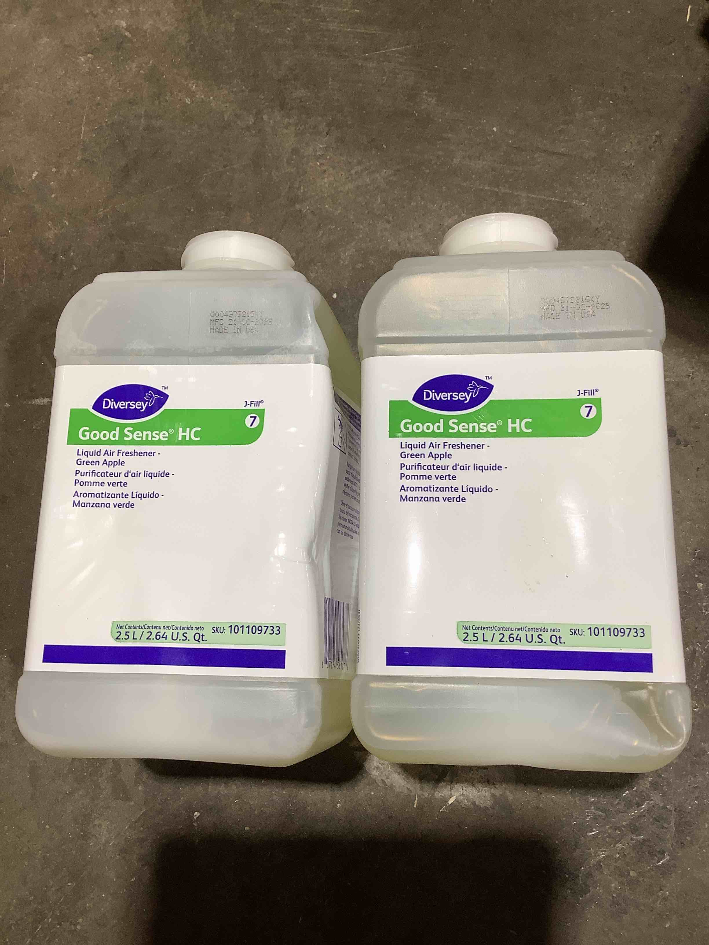Condition photo showing New/Like New for diversity good sense hc liquid  air freshener green apple, 2.64 quart - 2 count