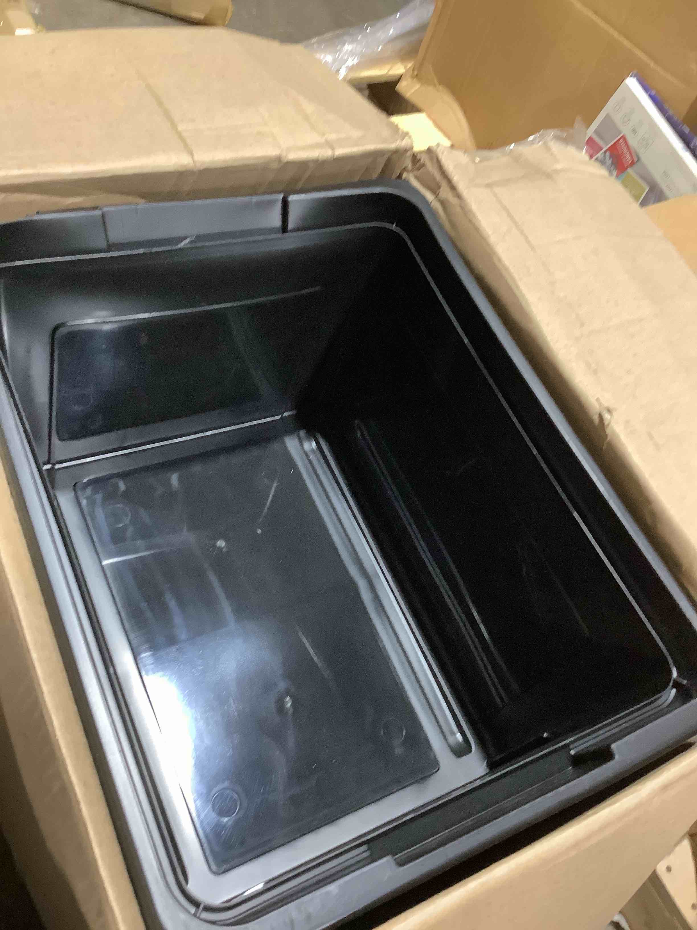 Condition photo showing Good Condition for staples file box plastic file box snap letter/legal size black (140169/140140), 4 count