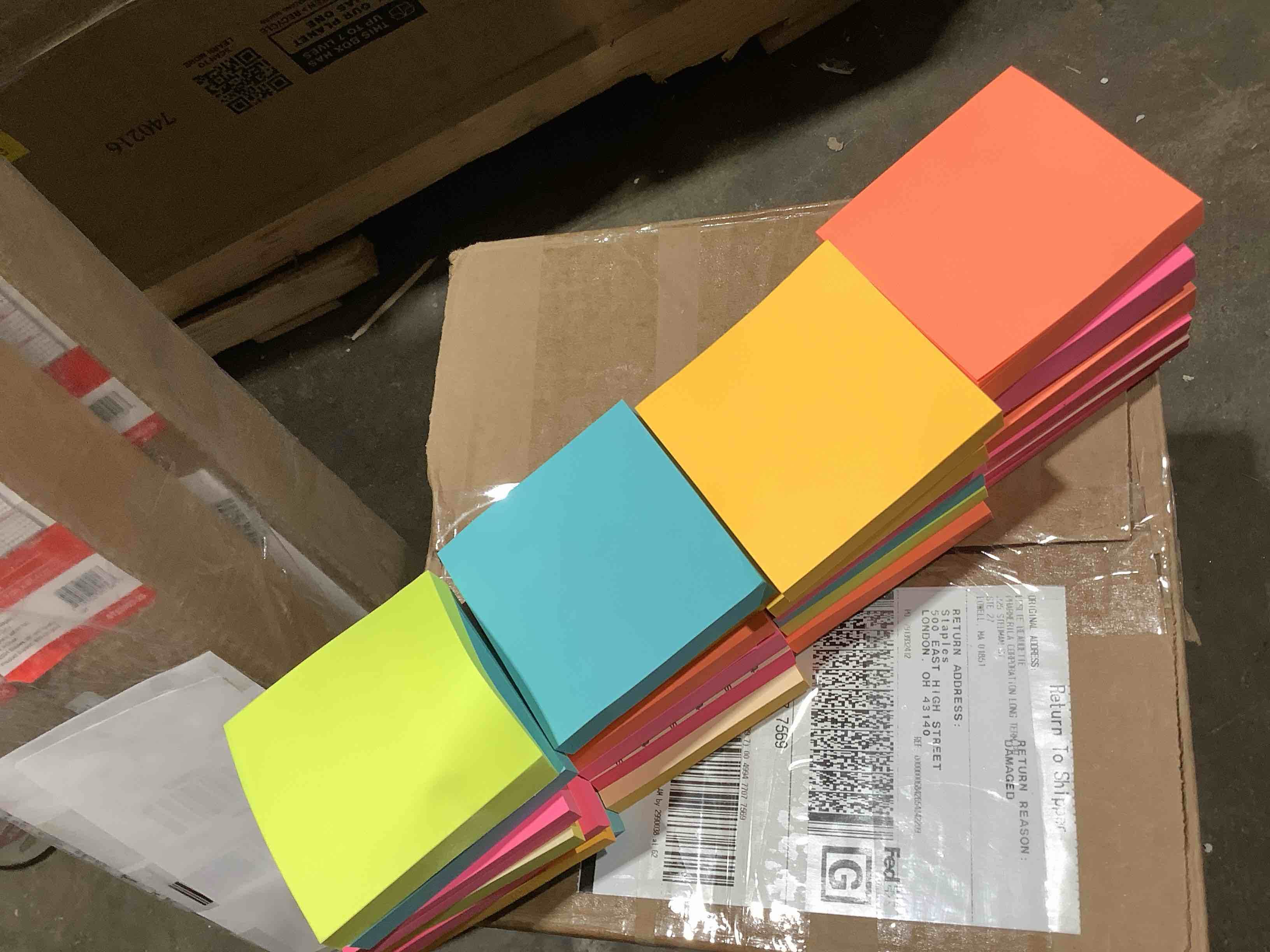 Condition photo showing Good Condition for staples stickies standard notes 3 x 3 assorted 100 sh./pad 24 pads