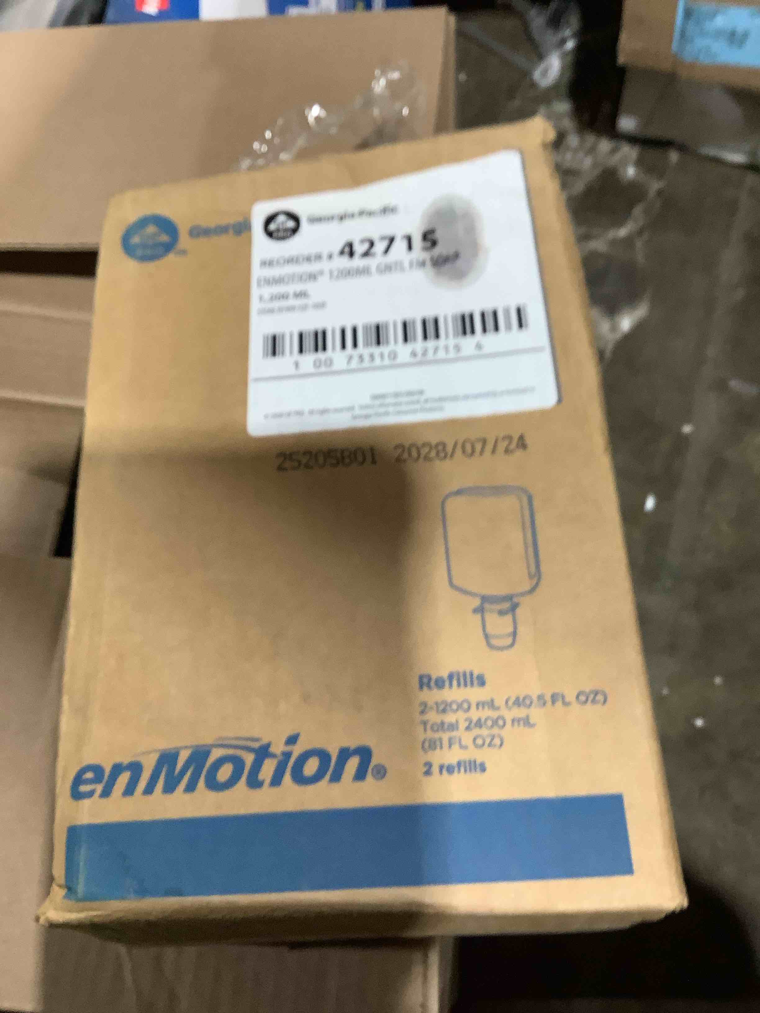 Condition photo showing New/Like New for enmotion gen2 refills herbal 40.5 oz. 2/carton 42715