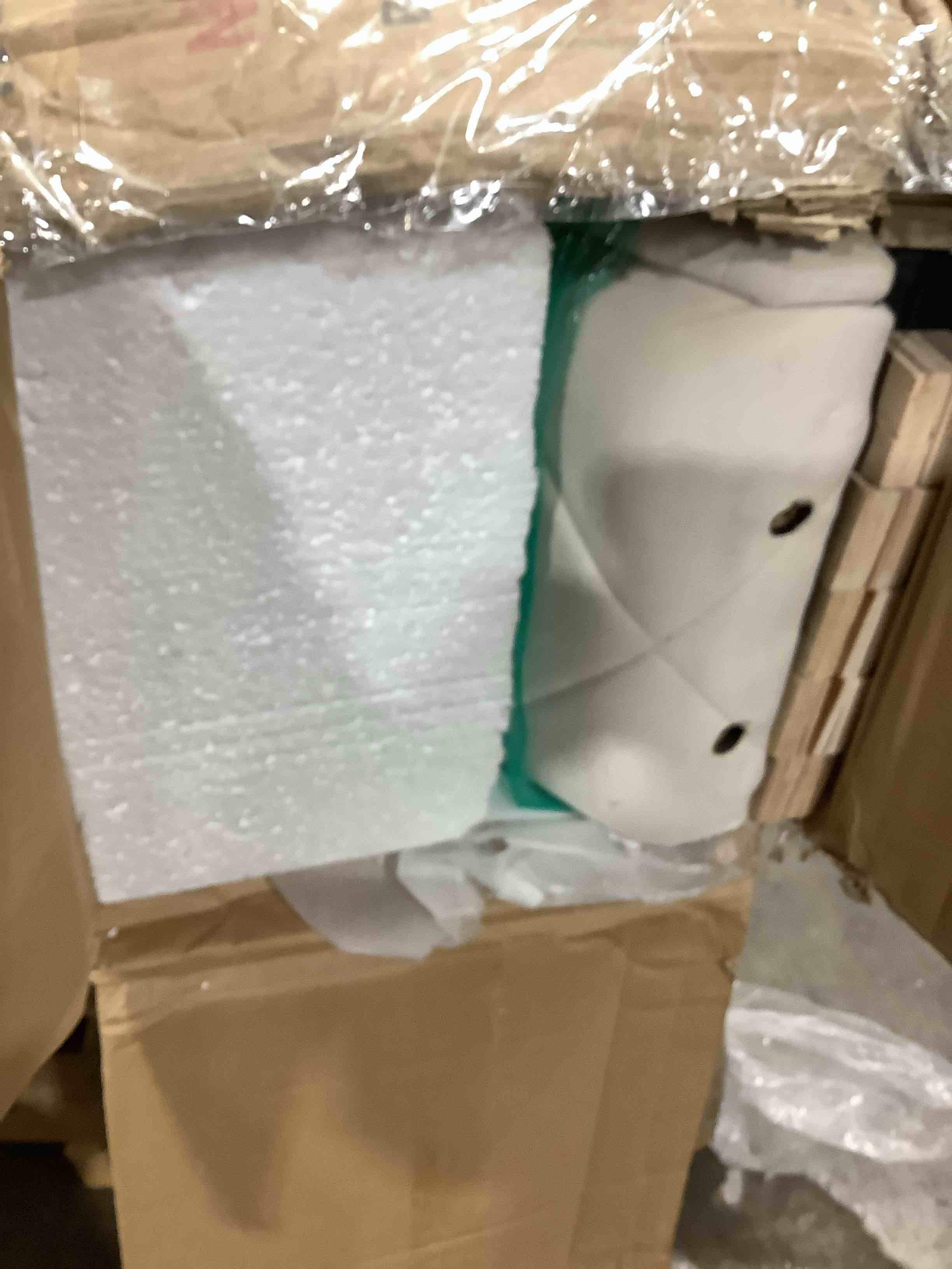 https://s3.amazonaws.com/lotting-images-prod/bidfta/GRA3888981_1788987503640.jpeg