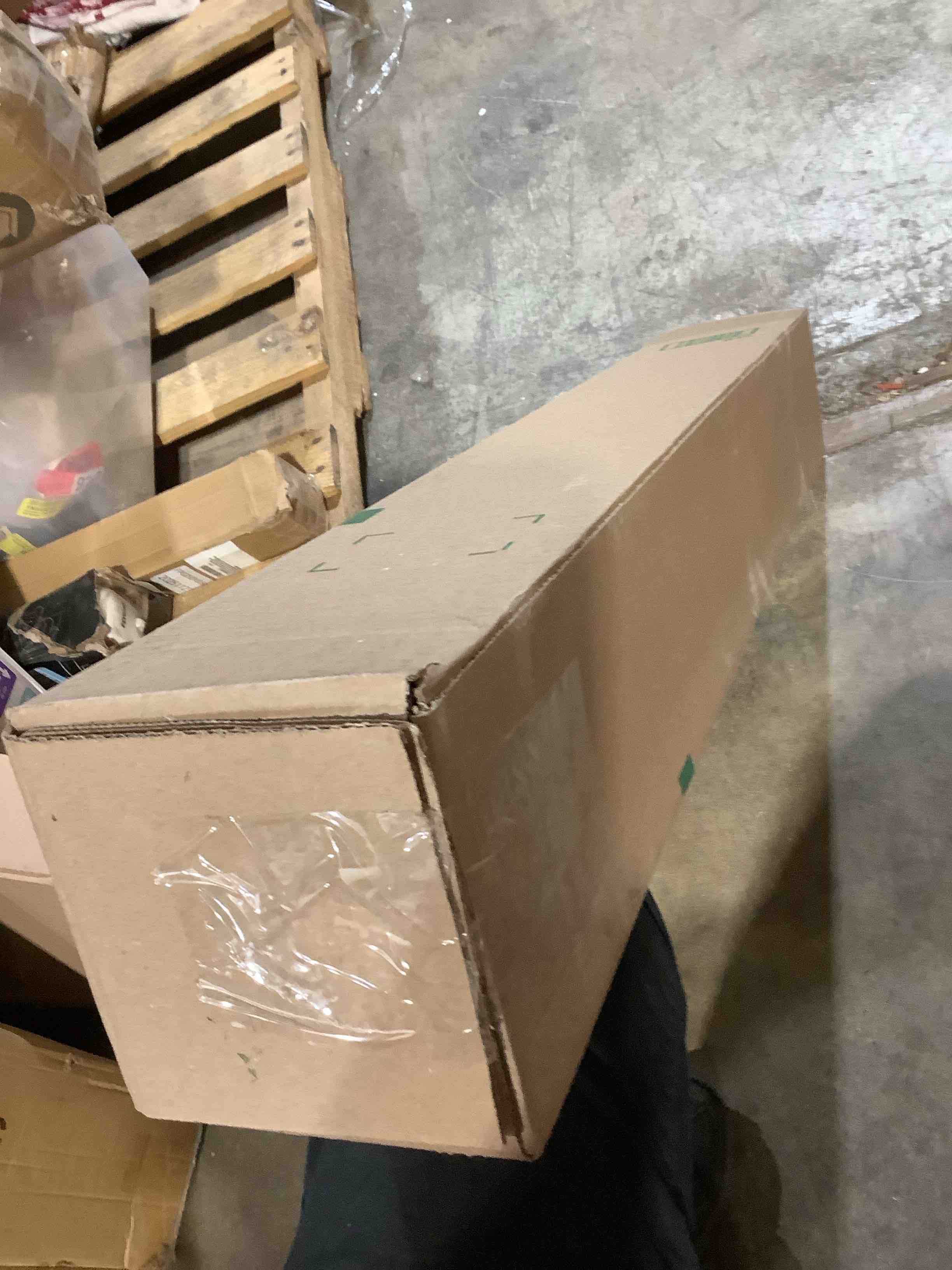 https://s3.amazonaws.com/lotting-images-prod/bidfta/GRA3889625_1781630008838.jpeg