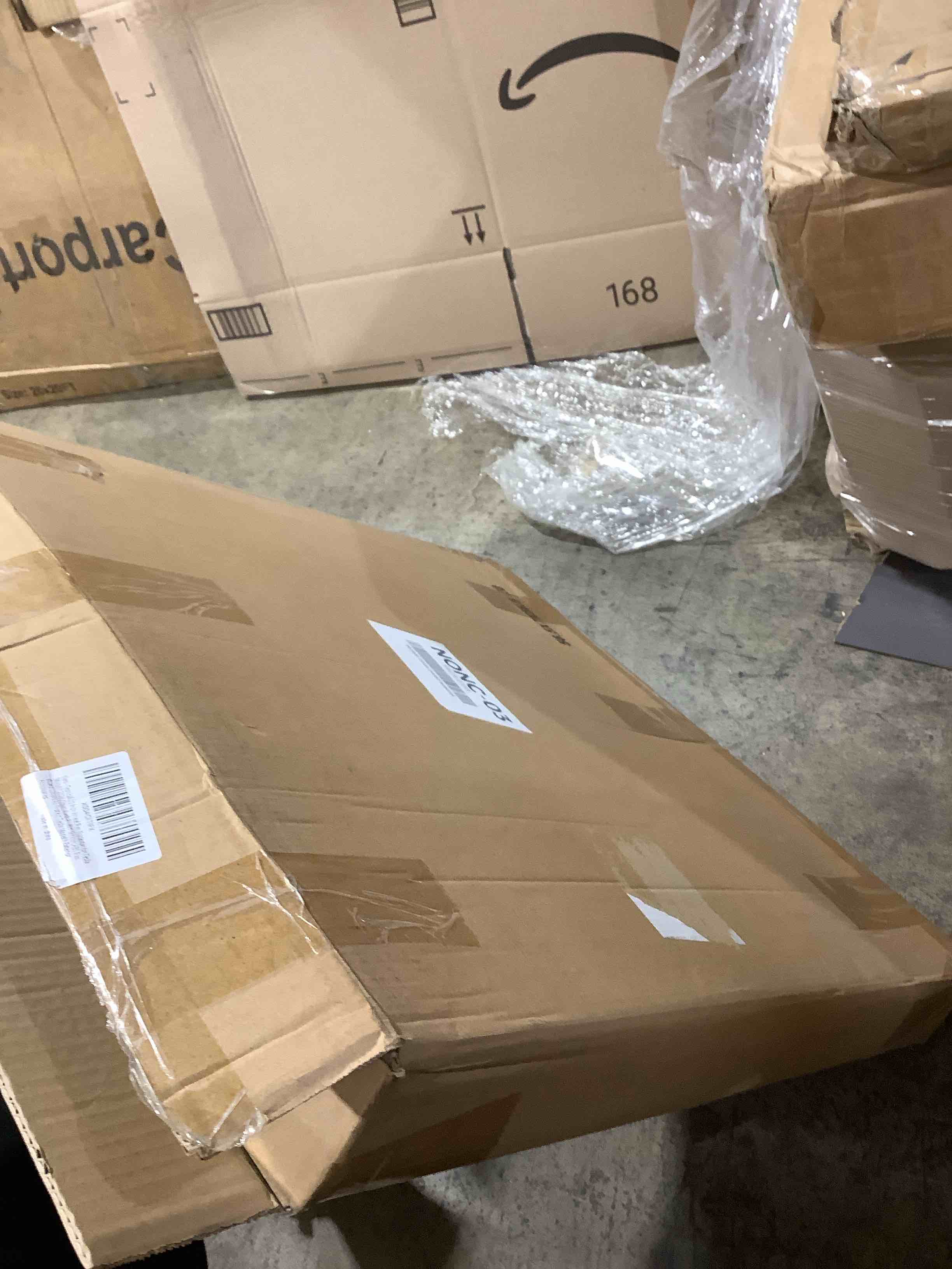 https://s3.amazonaws.com/lotting-images-prod/bidfta/GRA3889641_1781559367567.jpeg