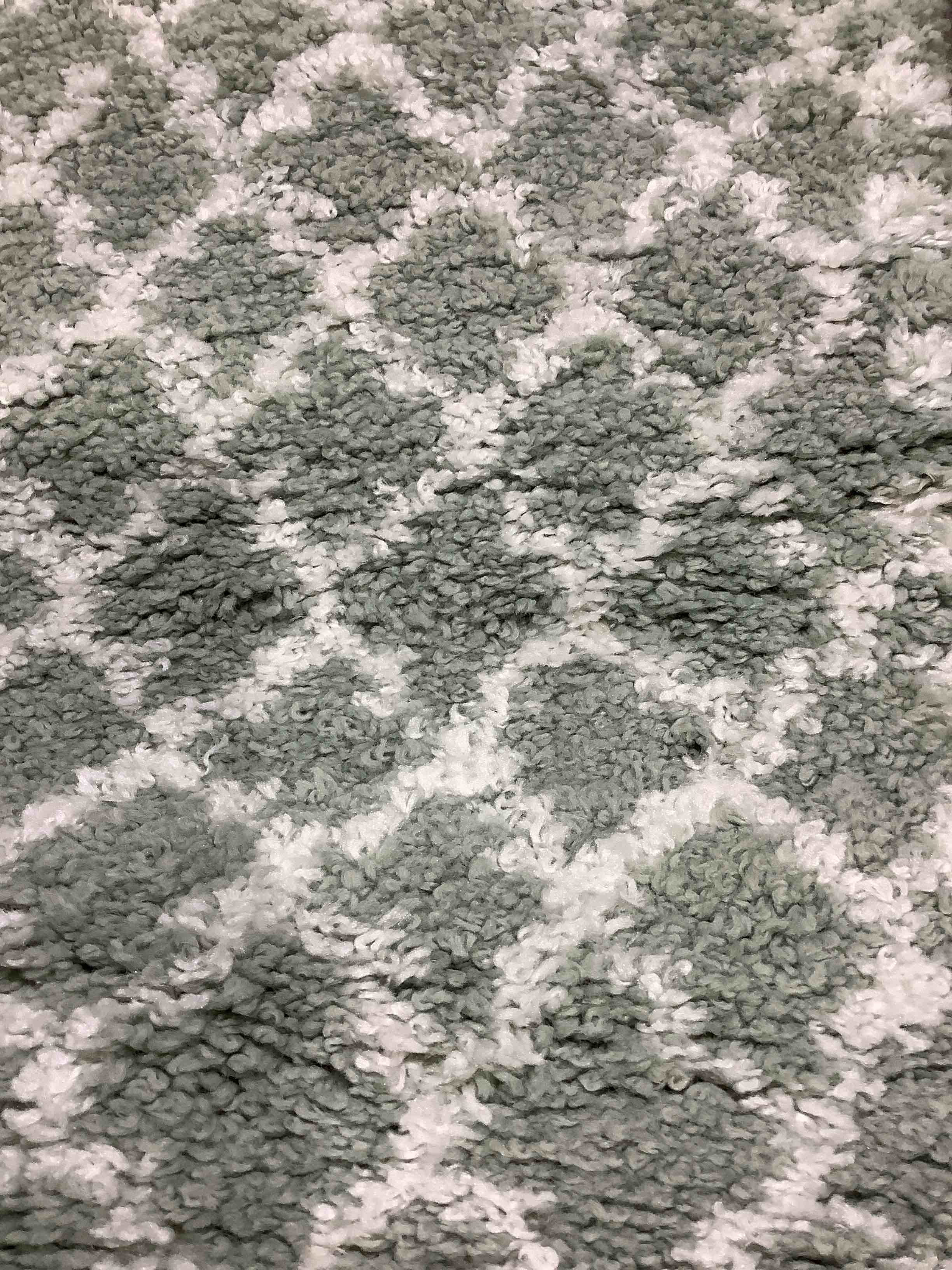 Marrakech Collection T-1460A White Cyan 2' x 6' Diamond Shape