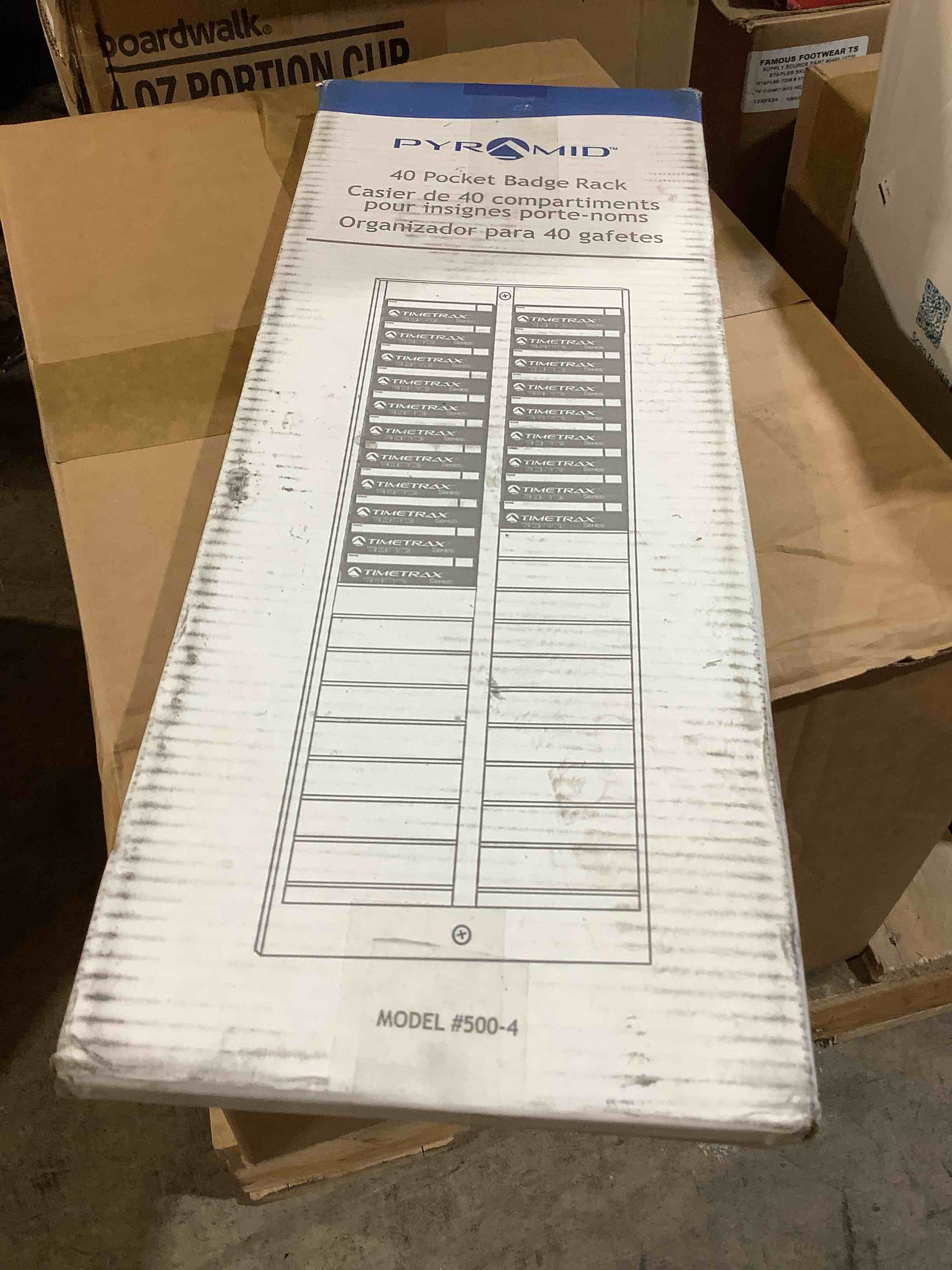 Condition photo showing New/Like New for pyramid 500-4 40-pocket employee id badge rack