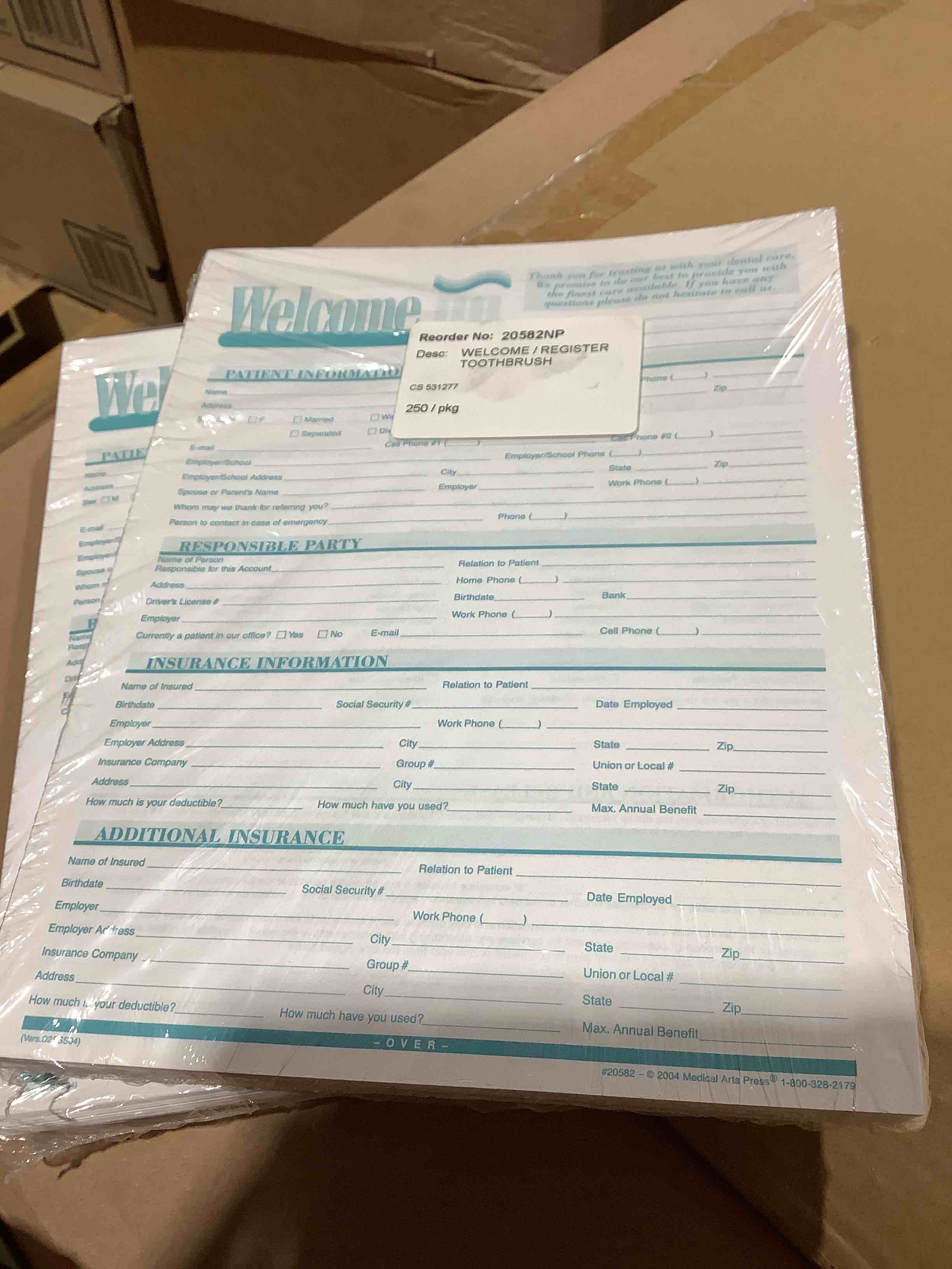 Condition photo showing New/Like New for welcome register forms 250 per pack, 2 counts