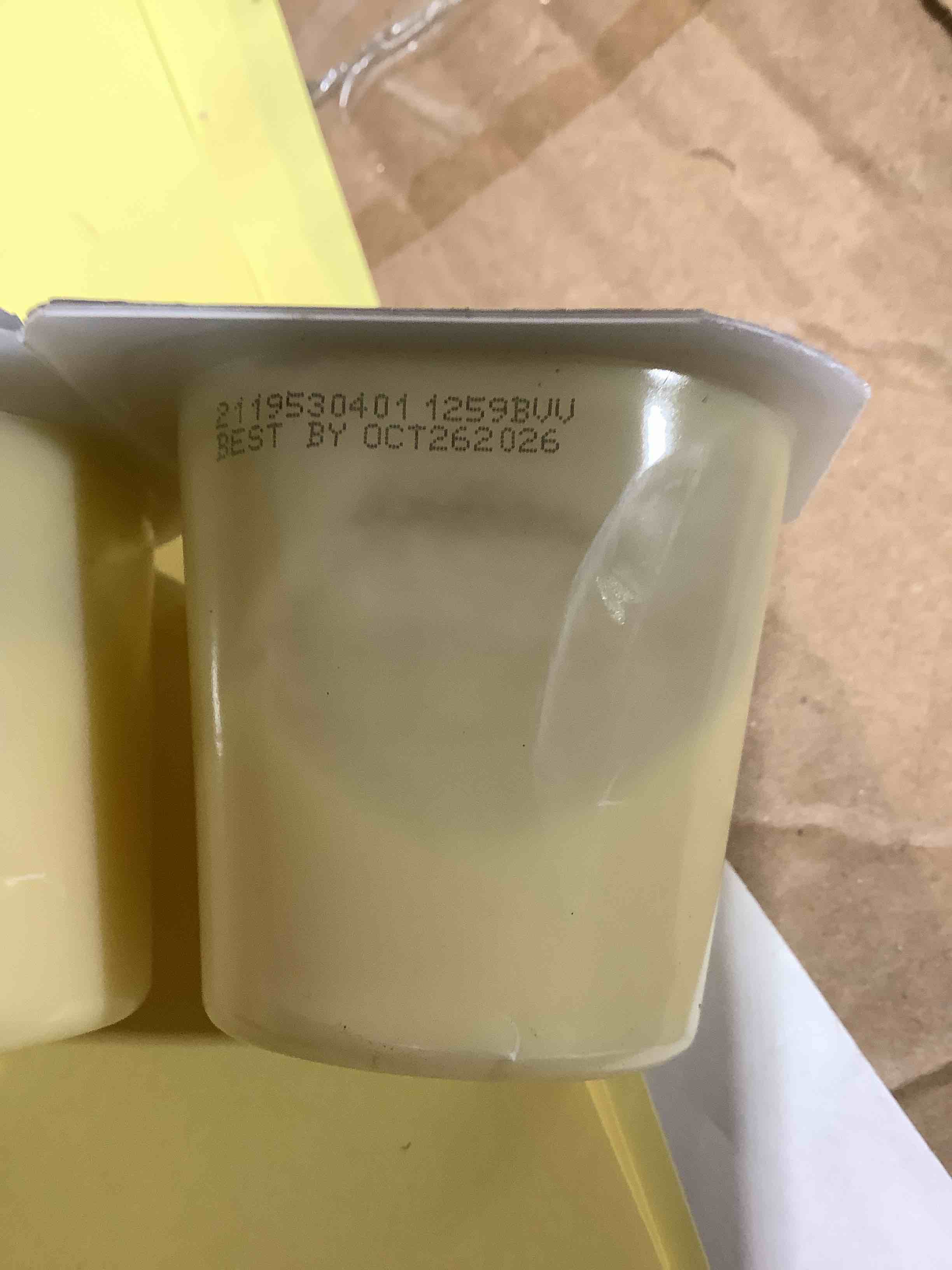 Condition photo showing New/Like New for snack pack pudding cups vanilla 3.5 oz cup, 6 double cups, best: 10/26/26