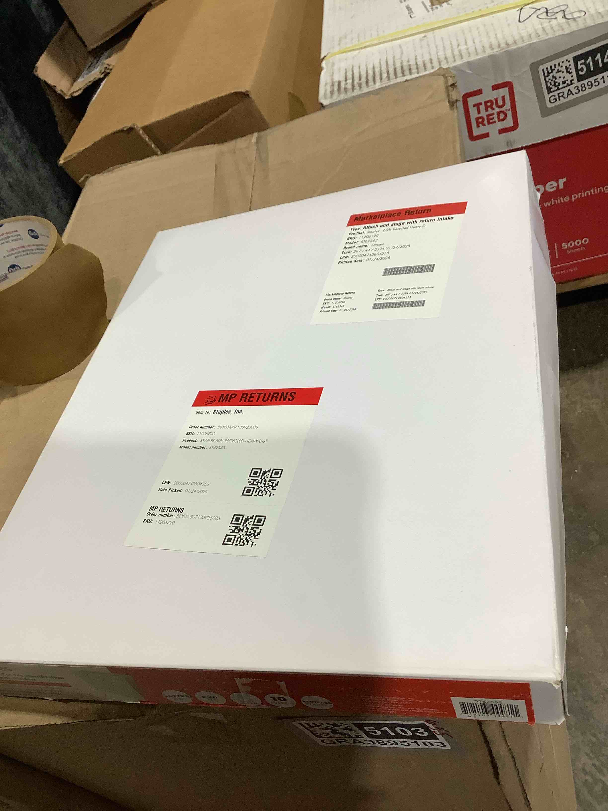 Condition photo showing New/Like New for staples 60% recycled heavy duty classification folder 1-dividers 2 expansion letter size gray/green