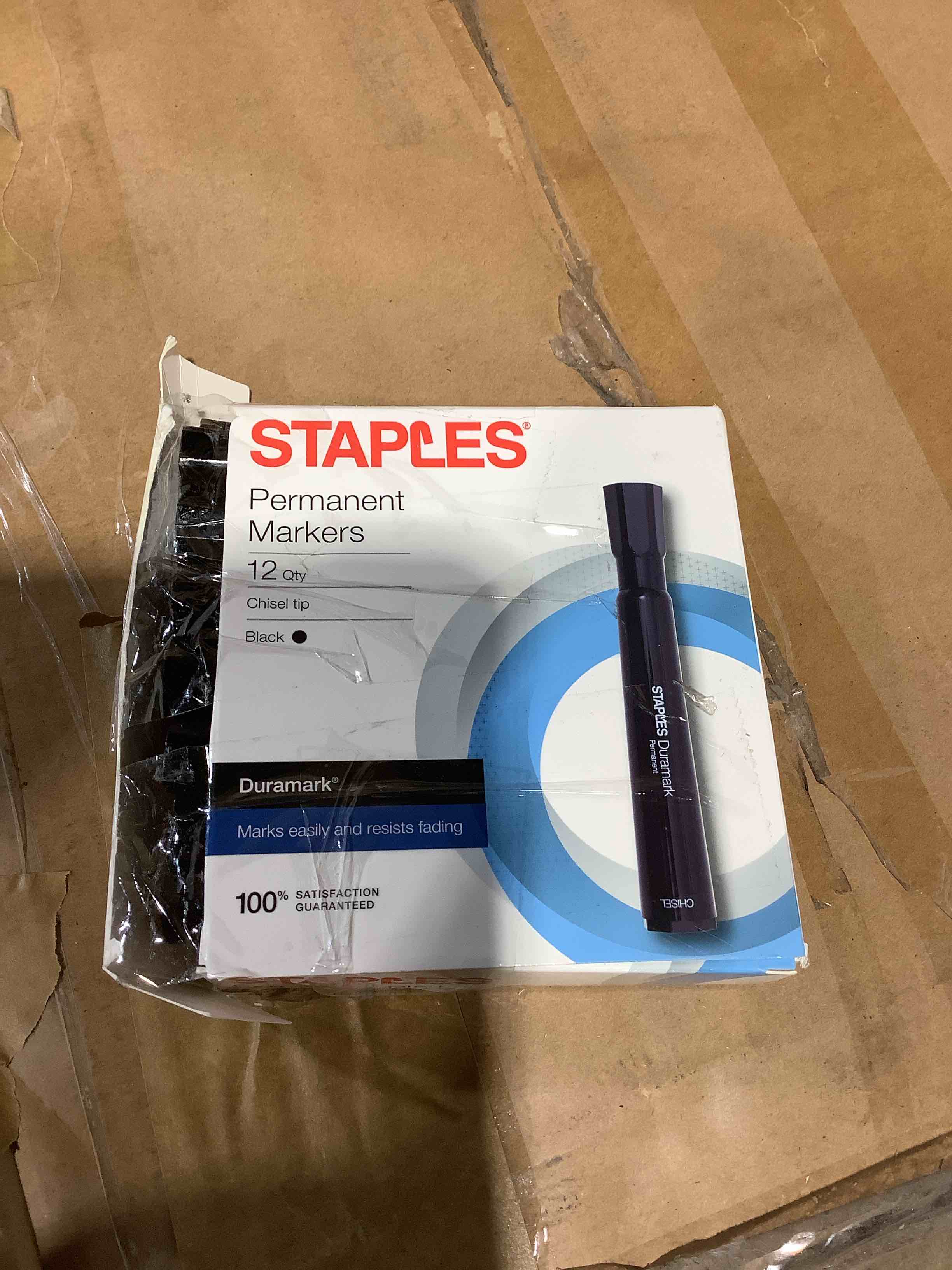 Condition photo showing Good Condition for staples duramark permanent markers broad point black 12/pack (10403-cc) 10403cc