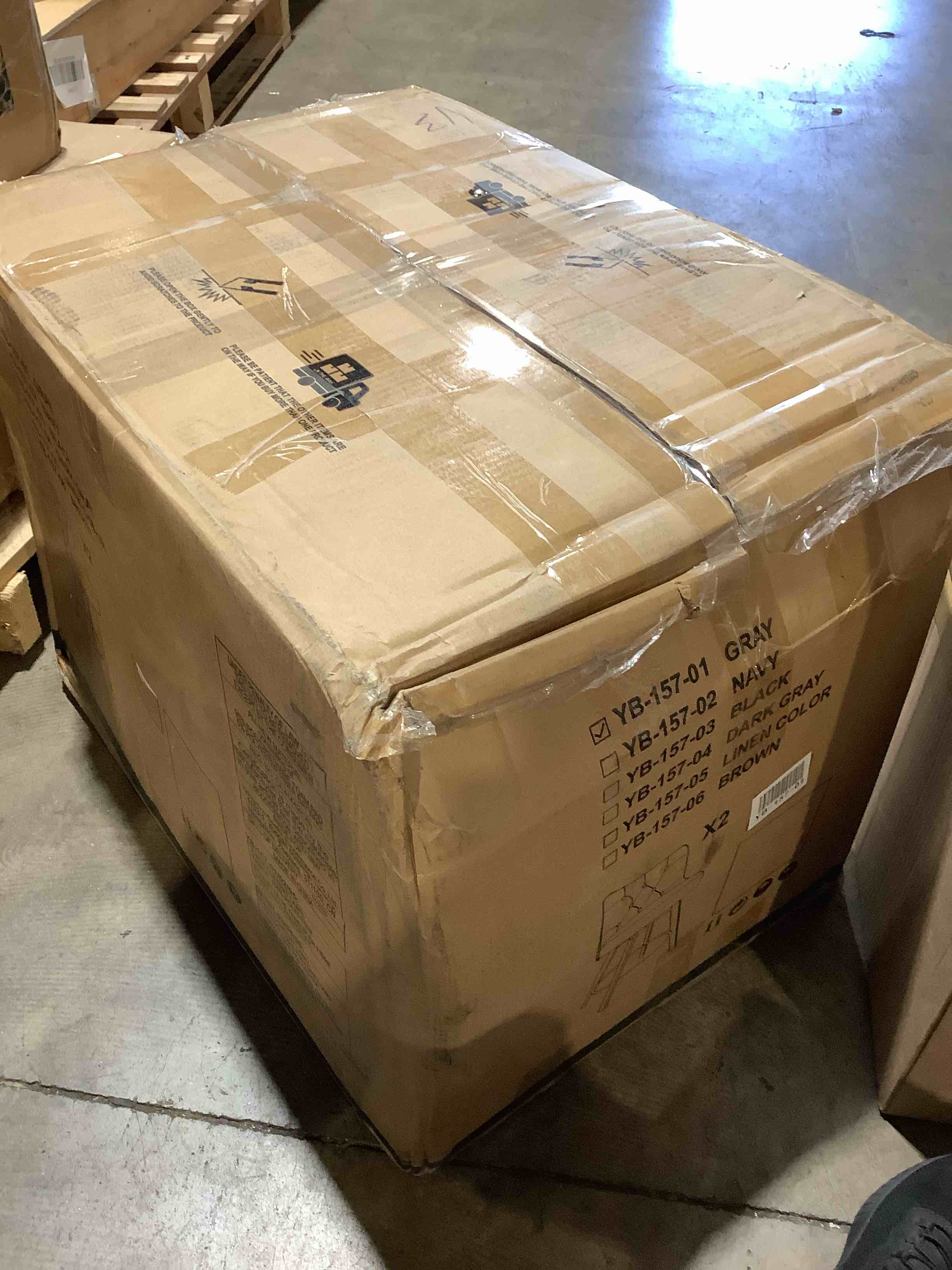 https://s3.amazonaws.com/lotting-images-prod/bidfta/GRA3895436_1789501580689.jpeg