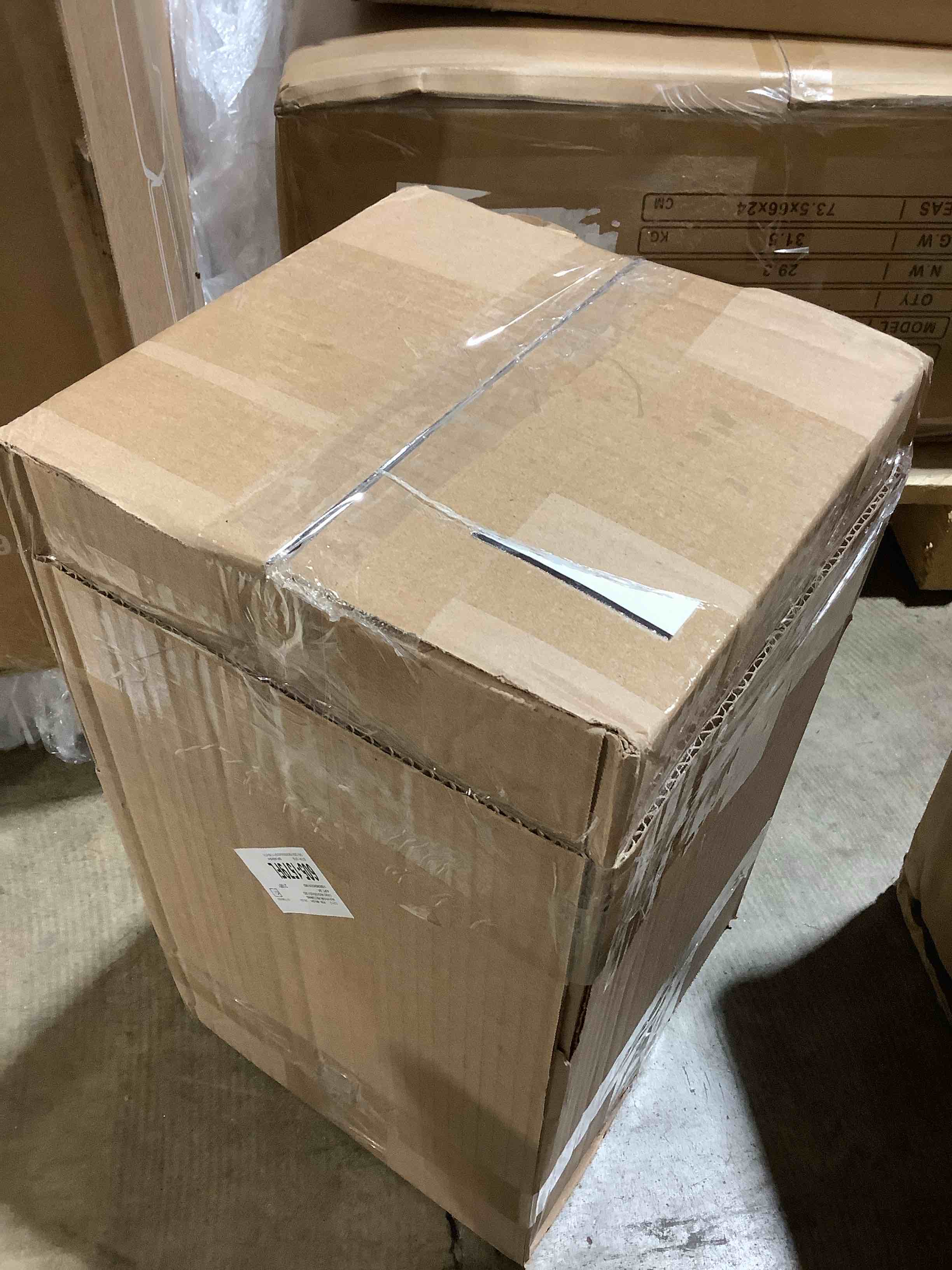 https://s3.amazonaws.com/lotting-images-prod/bidfta/GRA3895437_1789500082311.jpeg