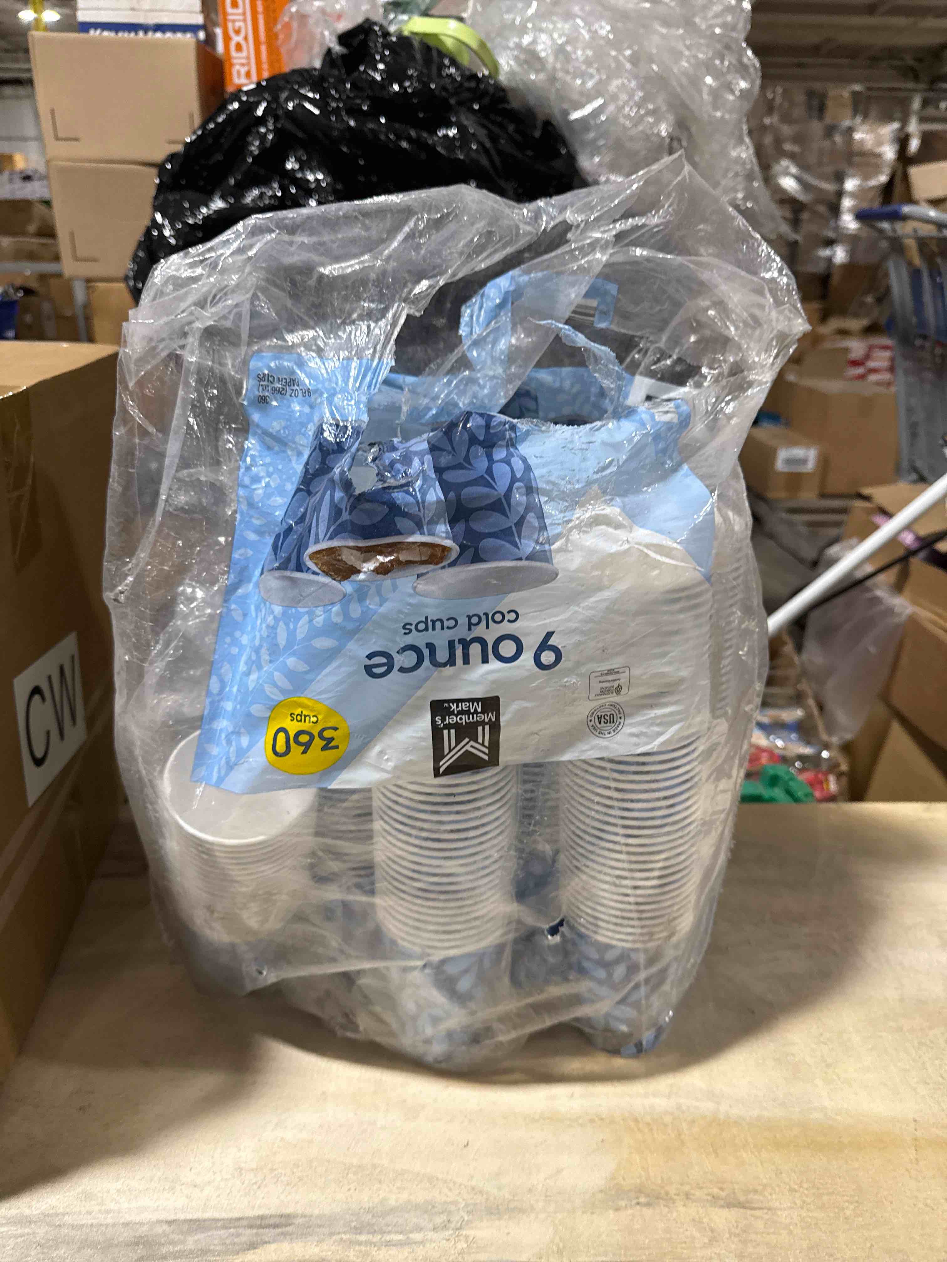 Condition photo showing Good Condition for member's mark printed paper bath cold cup (9 oz, 360 ct.)