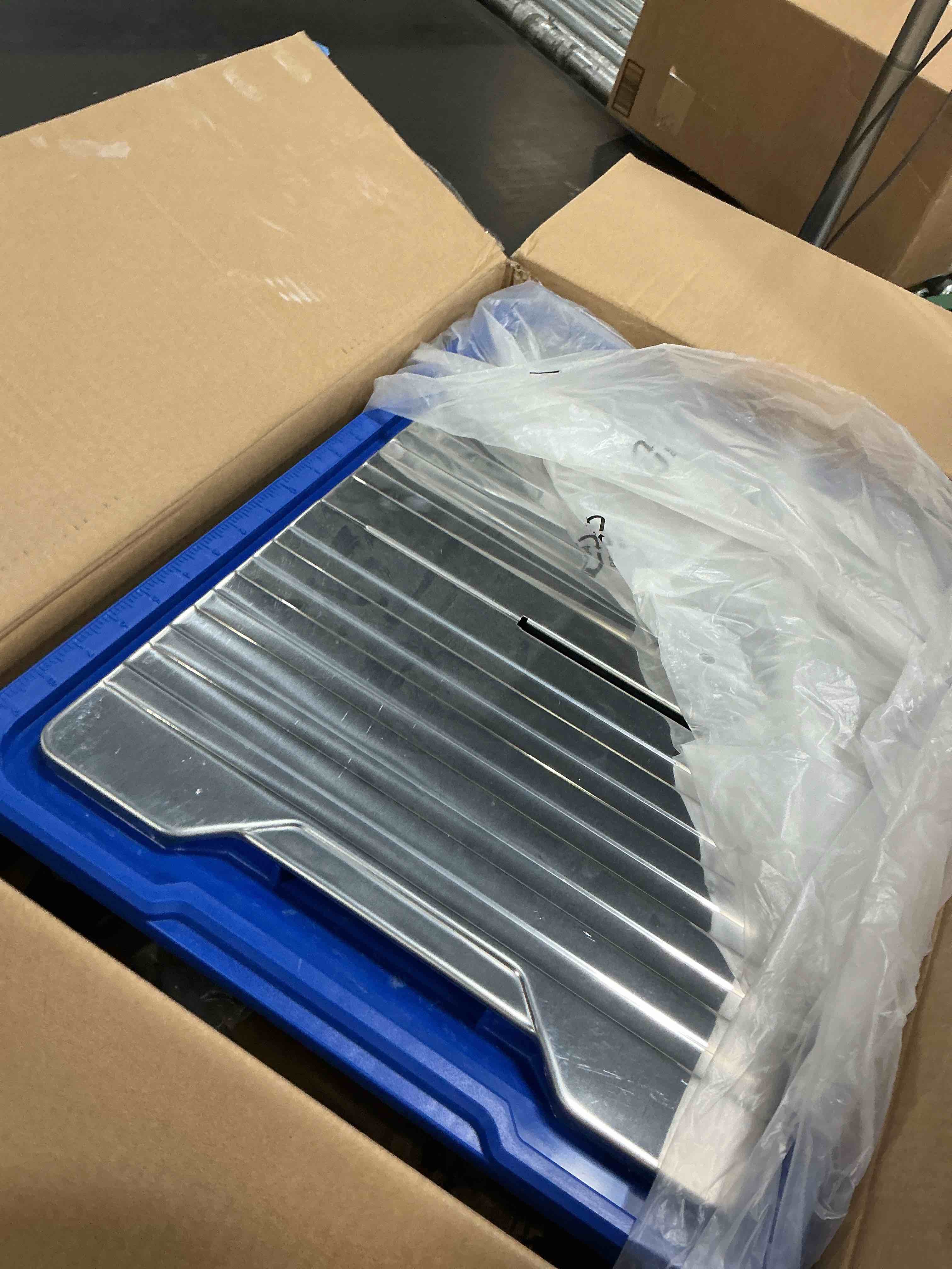 Condition photo showing As Is for kobalt 5 -amp 7-in -blade wet tabletop tile saw