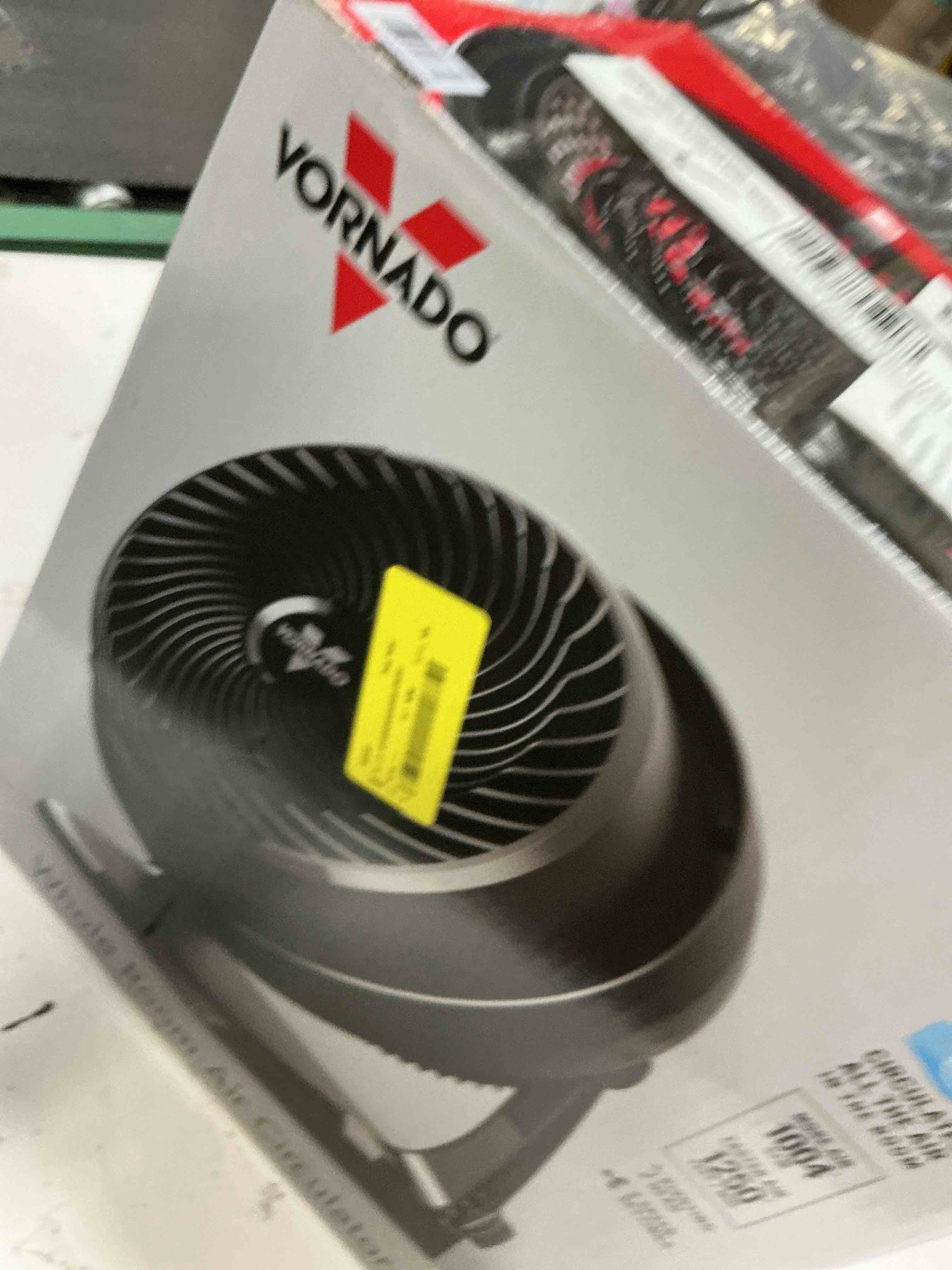 Condition photo showing Good Condition for vornado 62 whole room air circulator floor fan  13   black (new)