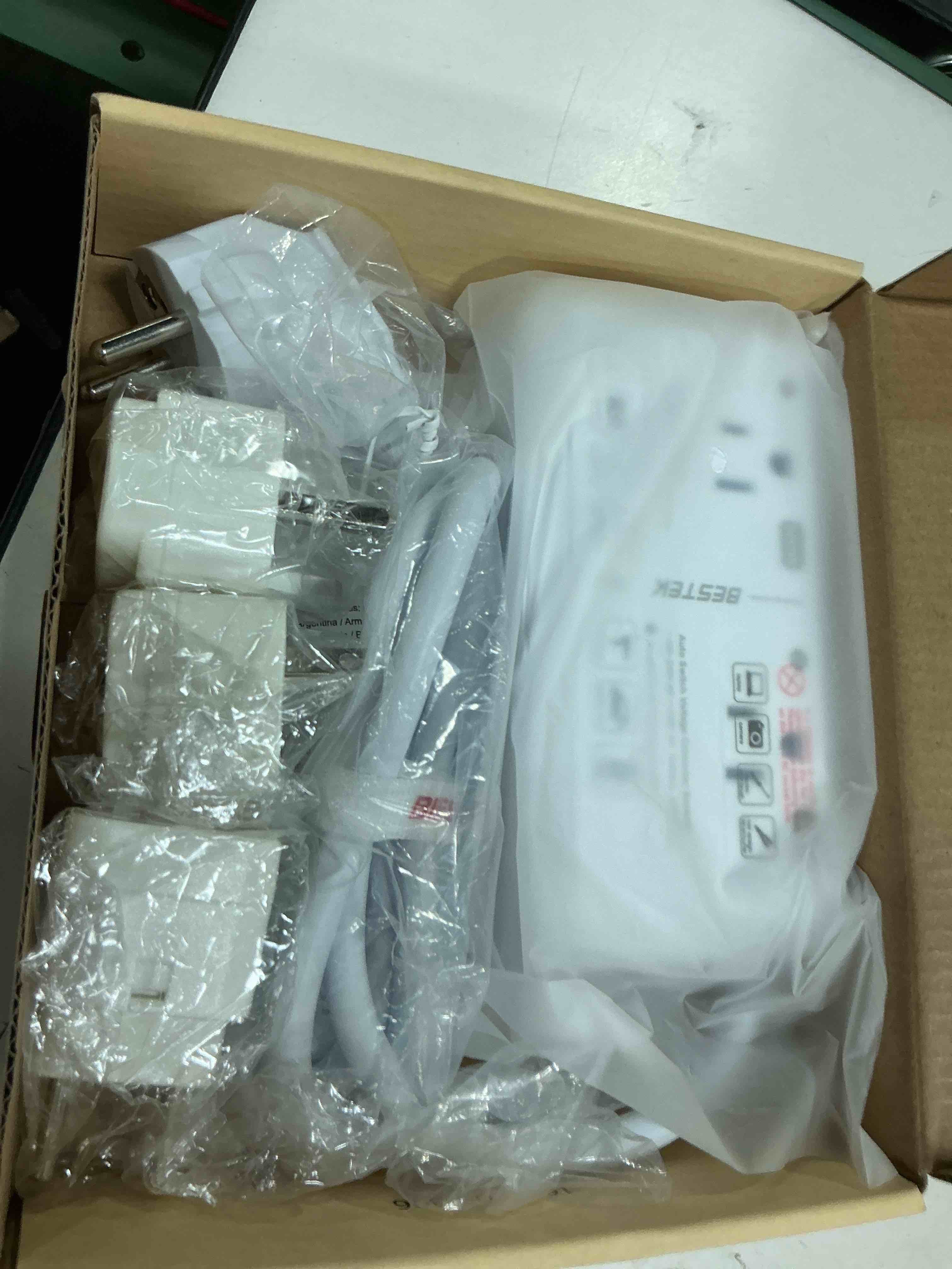 Condition photo showing Good Condition for bestek 220v to 110v voltage converter, us to europe converter for hair straightener/curling iron, 250w power converter for european travel, (eu/uk/au/jp/india/south africa universal plug adapter)