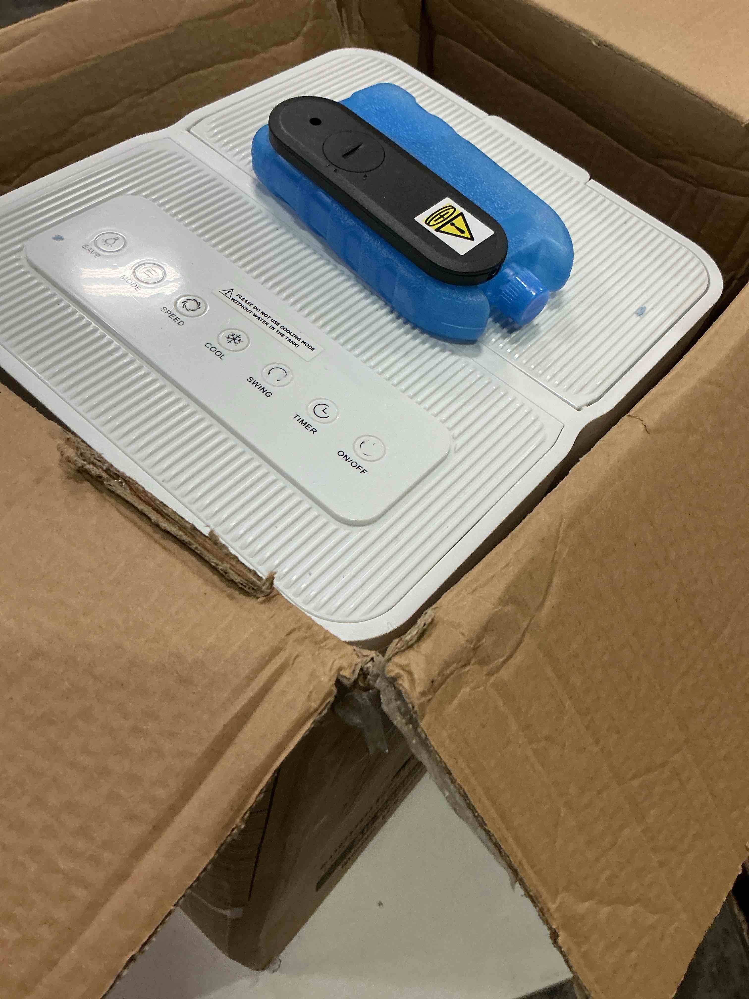 Condition photo showing Good Condition for smart portable air conditioners, removable water tank, 120°oscillating fan pearl white