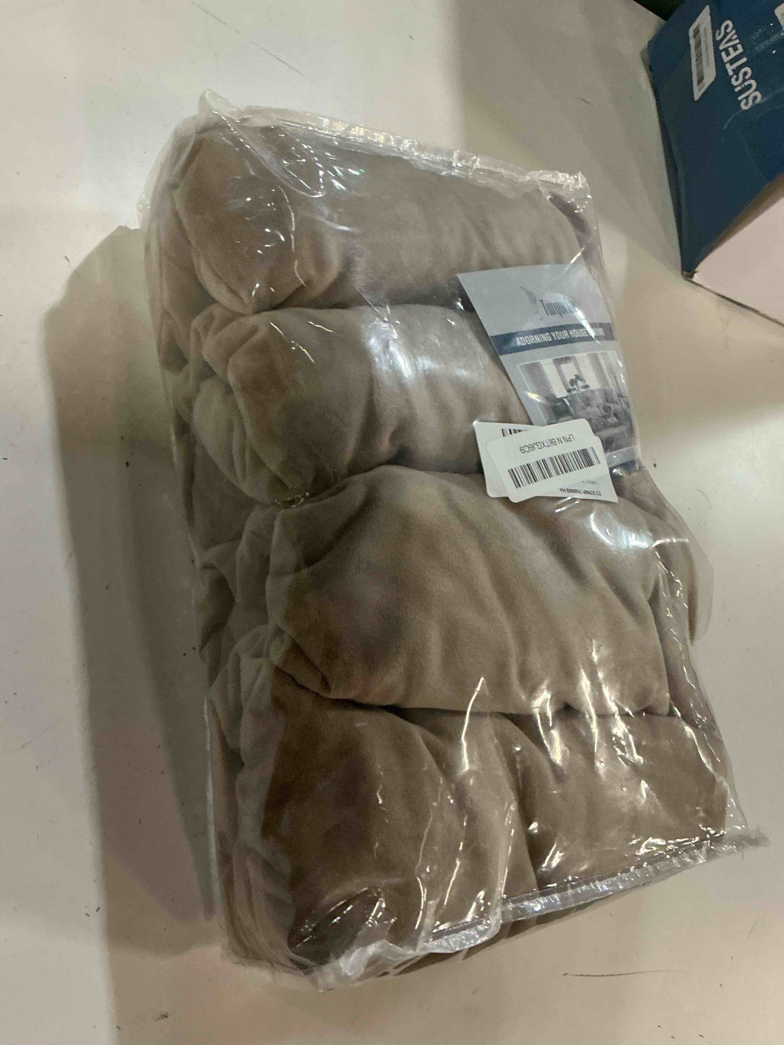 Condition photo showing New/Like New for turquoize dining chair covers stretch chair covers for dining room velvet chair protector covers slipcover parson chair covers set of 4 for hotel ceremony, thick soft velvet fabric (4, taupe) 4 velvet-taupe