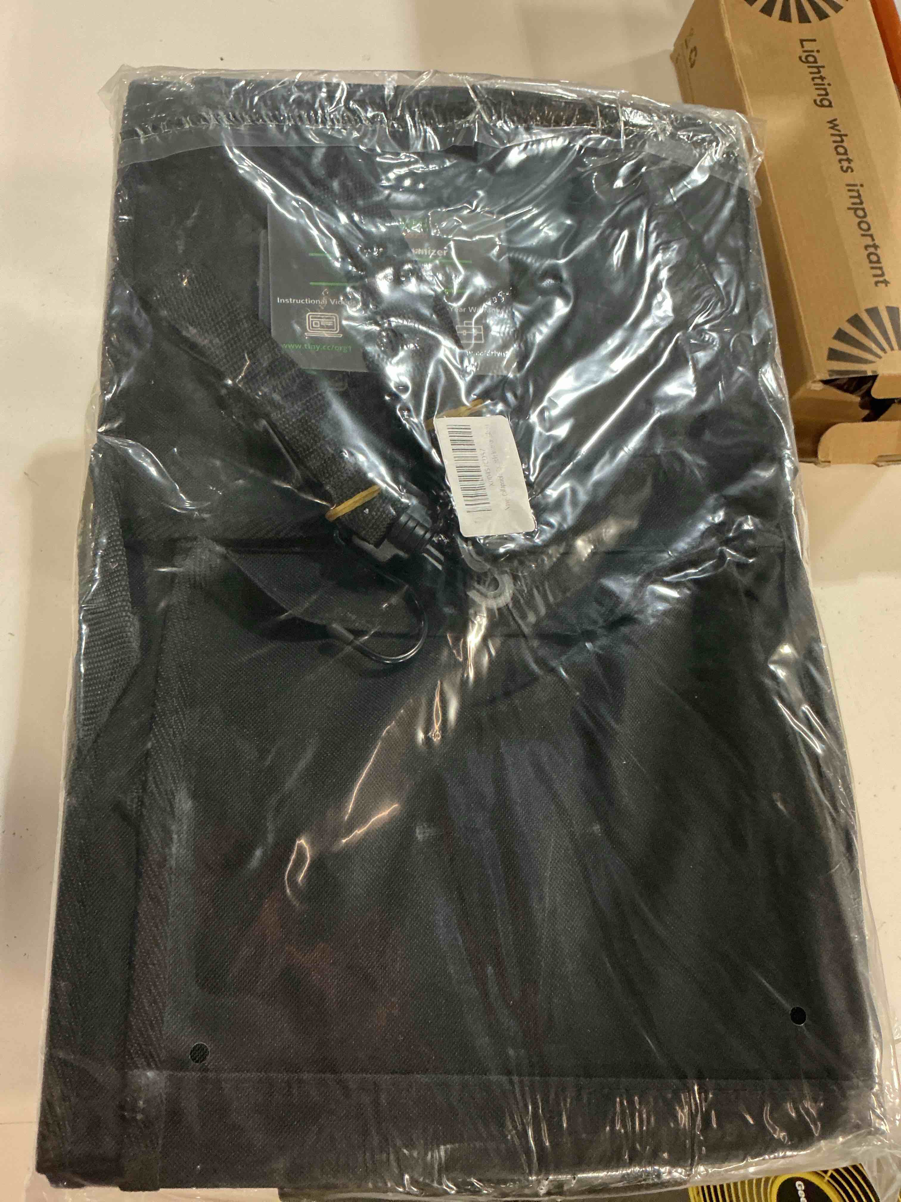 https://s3.amazonaws.com/lotting-images-prod/bidfta/GRA3987453_1777896833792.jpeg