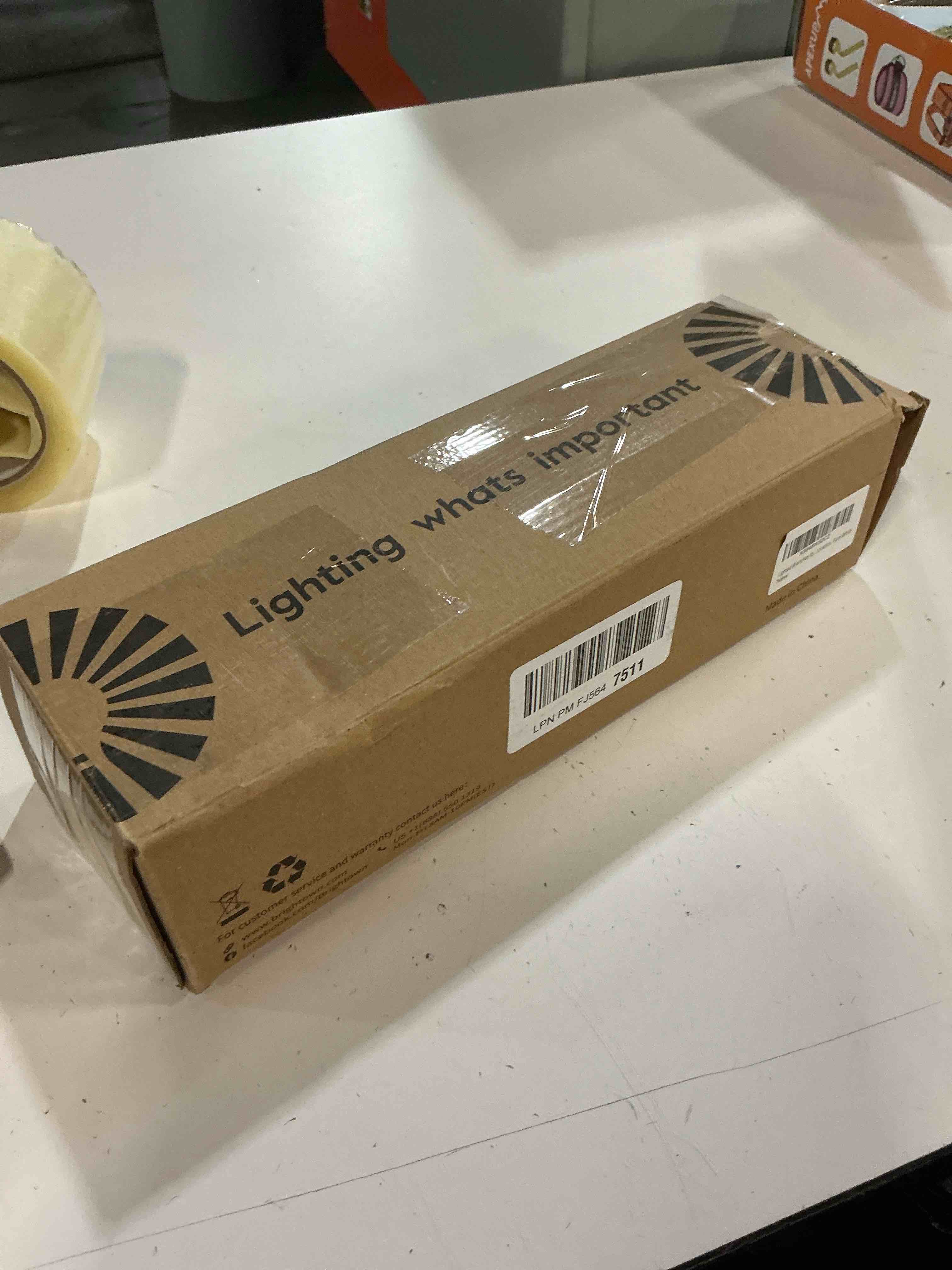 https://s3.amazonaws.com/lotting-images-prod/bidfta/GRA3987455_1777896932228.jpeg