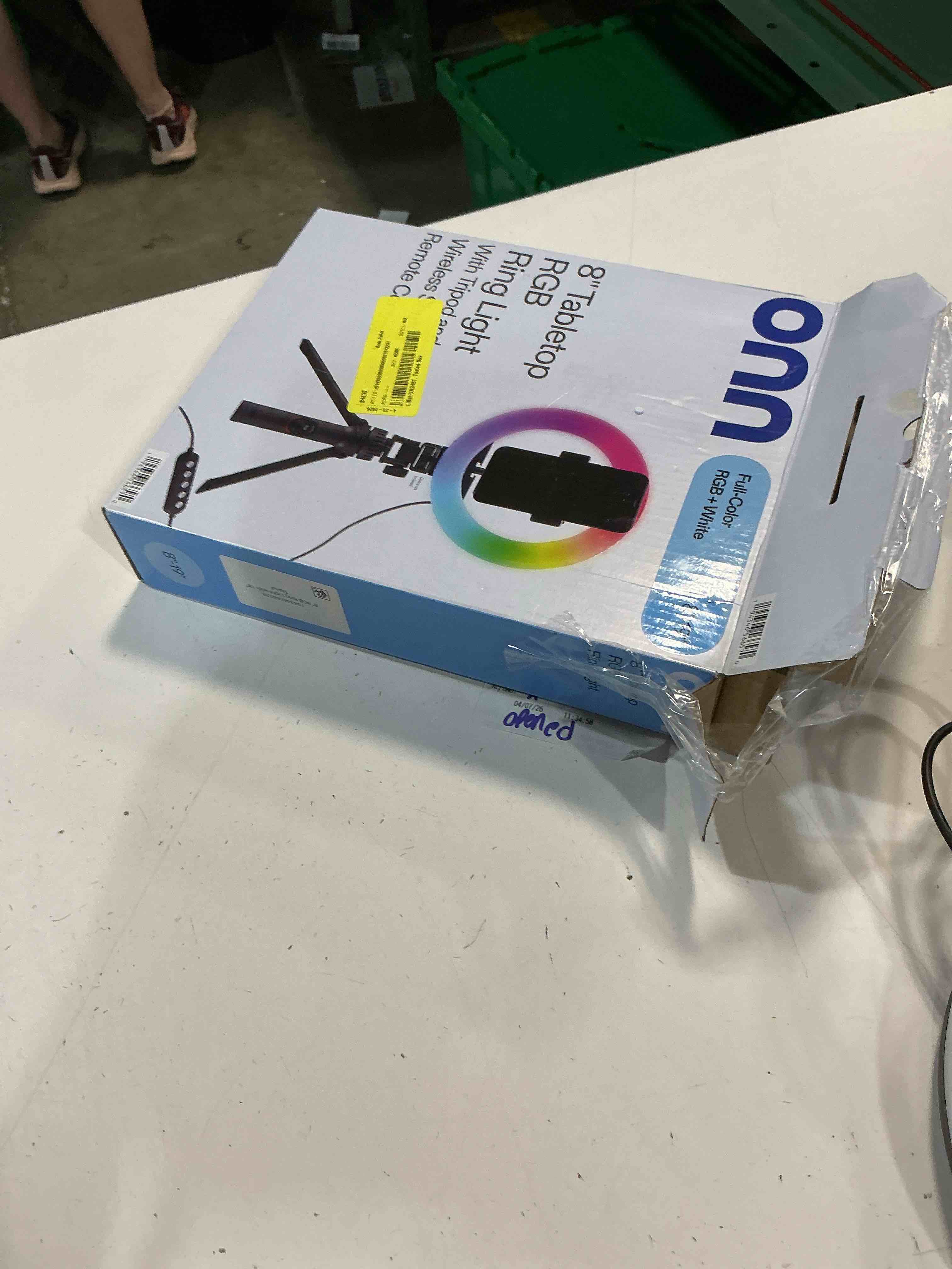 https://s3.amazonaws.com/lotting-images-prod/bidfta/GRA3995720_1778166166238.jpeg