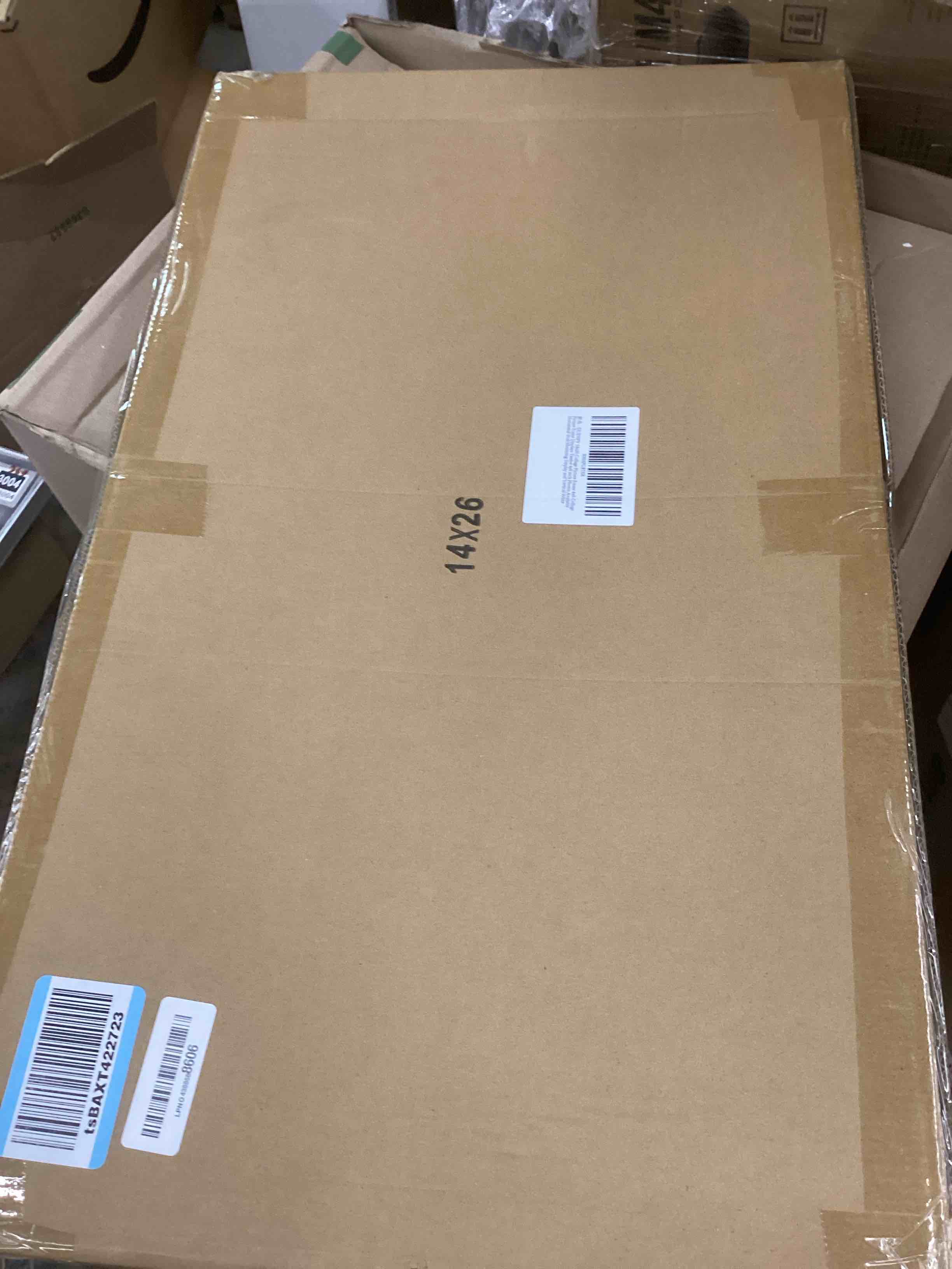 Condition photo showing New/Like New for 14x26 Collage Picture Frame 4x6 Collage Picture Frame Displays Twelve 4x6 inch Photos Available Horizontal Wall Mounting Display and Vertical White White 14x26?4x6 opening?