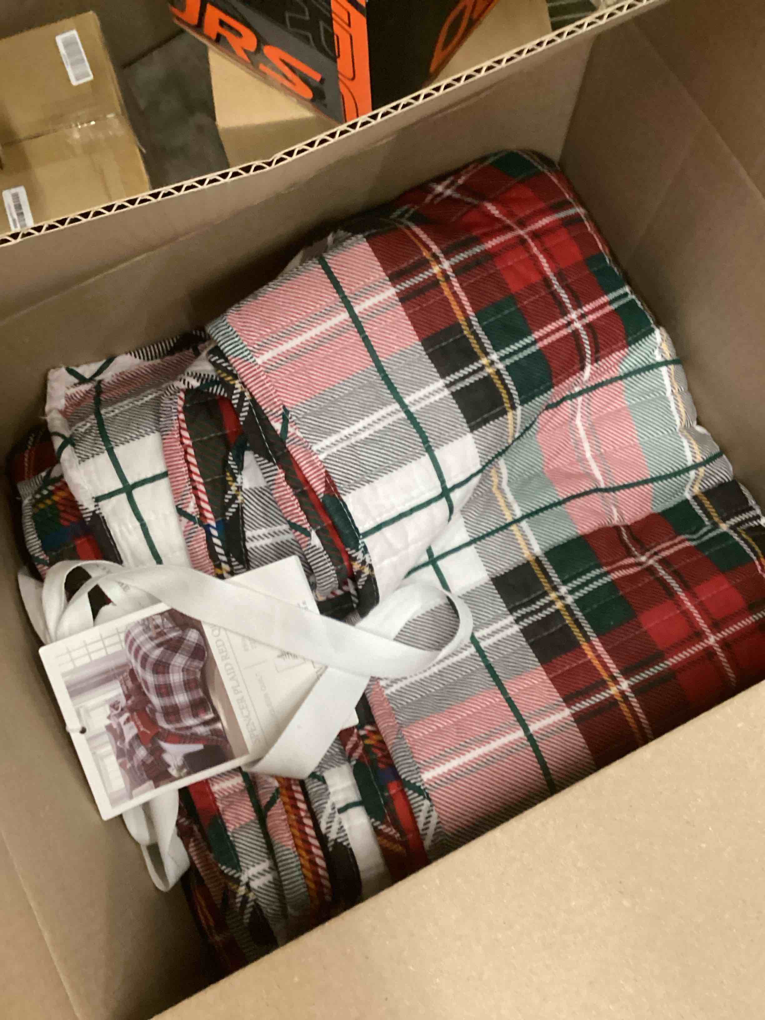 Condition photo showing Good Condition for Levtex Home - Spencer Plaid Quilt - Full/Queen - Christmas Tartan Plaid - Red, Green, White, Blue, Gold - Quilt (88x92in.) - Reversible - Cotton/Poly