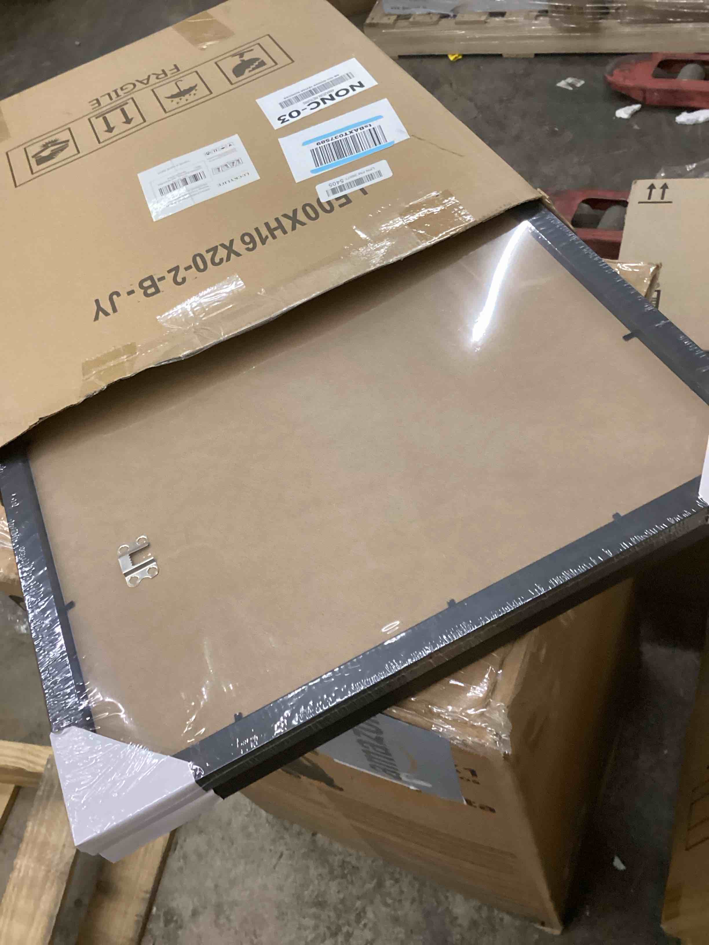 Condition photo showing Good Condition for LUCKYLIFE 16x20 Frames, Picture Frames for Wall, Display Pictures 11x14 with Mat or 16x20 without Mat, Set of 2, Black Black 16x20