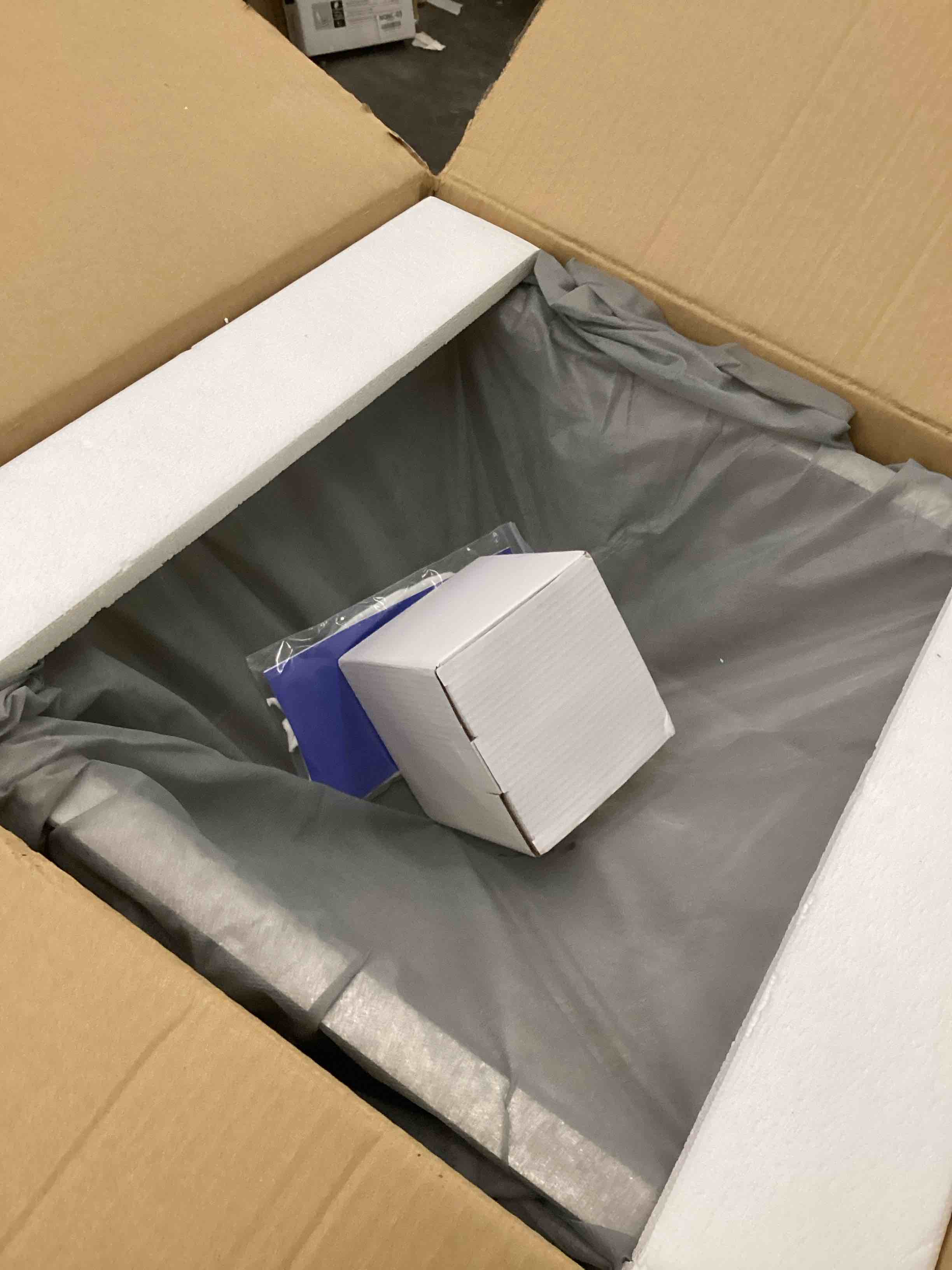 Condition photo showing New/Like New for 18 Inch Undermount Kitchen Sink Brushed, 18 Gauge T-304 Stainless Steel Handmade Single Bowl Kitchen Bar/Prep Sink Undermount, 18"x18"x9" D18"xW18"xH9" Brushed