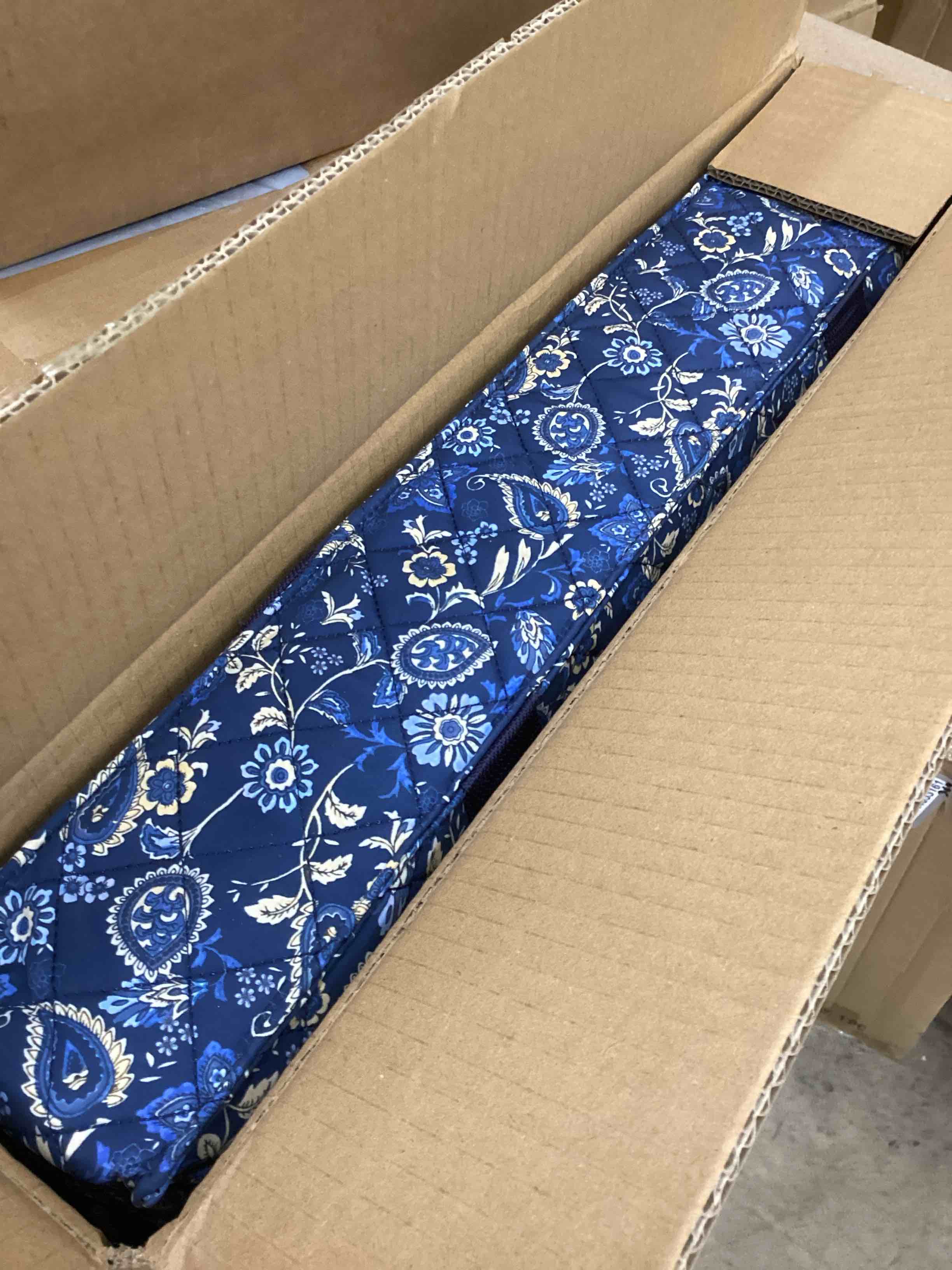 Condition photo showing Good Condition for American Mahjong Set with Blue Carrying Bag, 166 White Tiles, 4 All-in-One Rack/Pushers, Mahjong Tiles Set (Ma Jong, Mah-Jongg, Majiang)