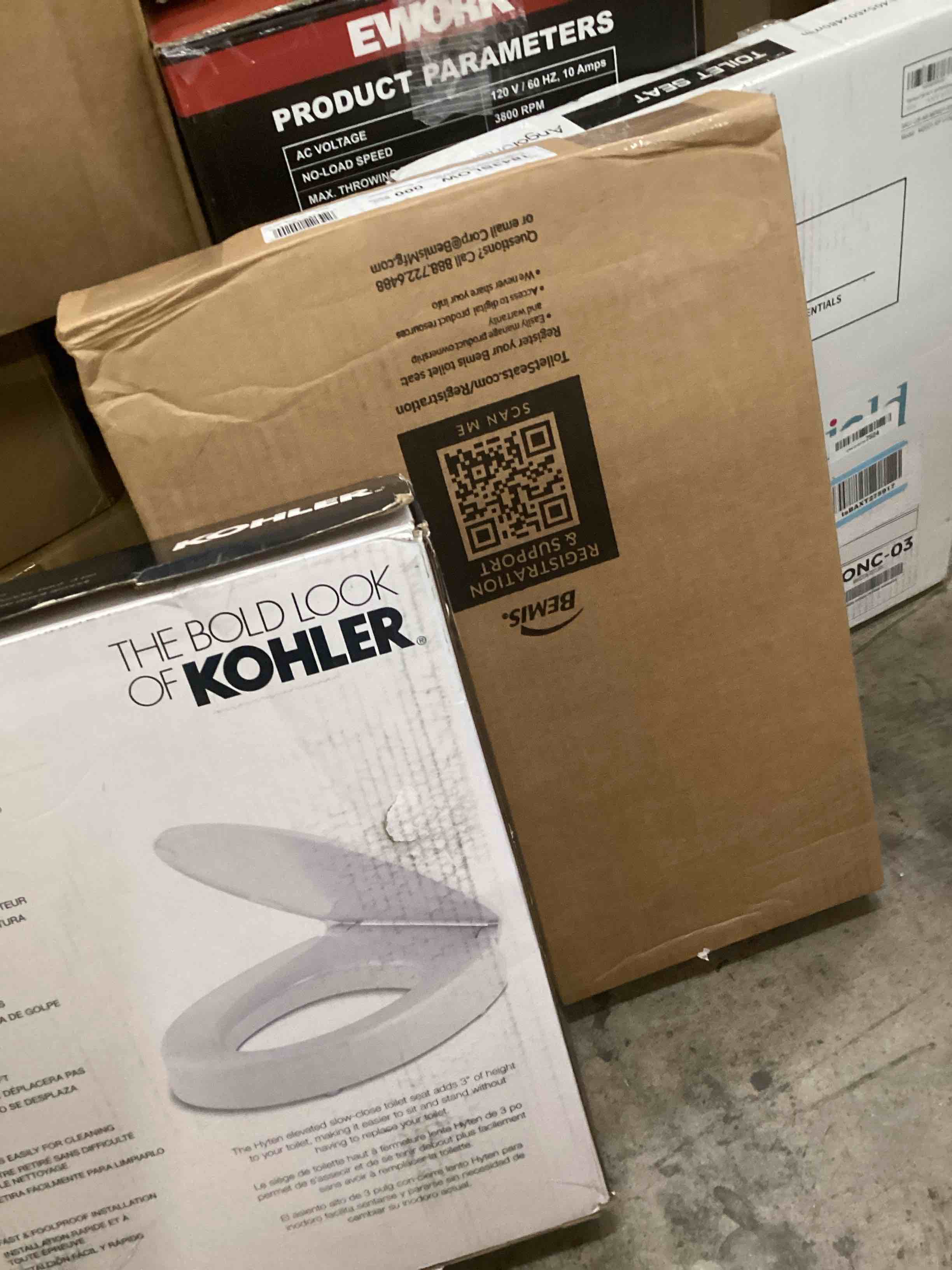 assorted toilet seats 