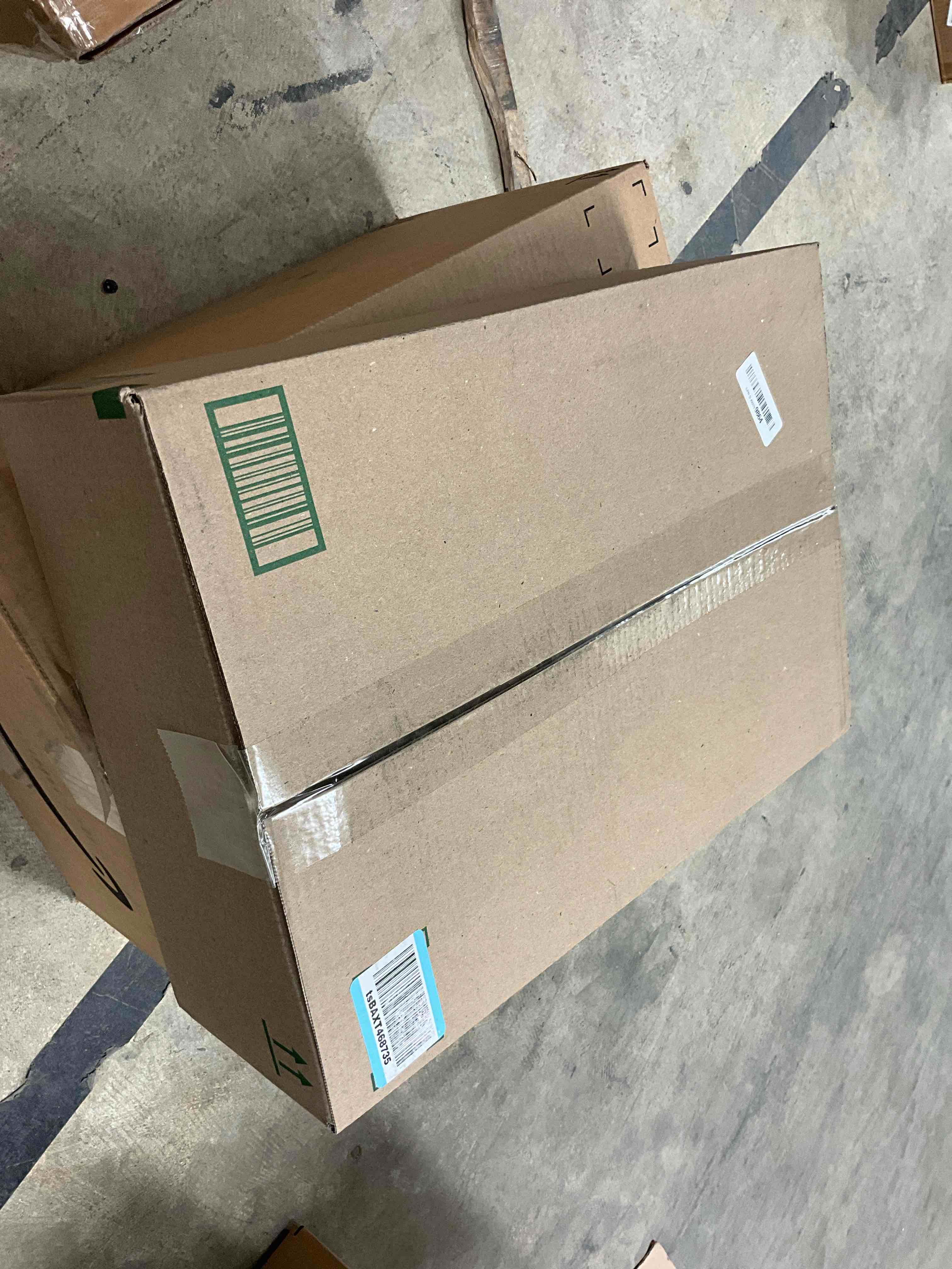 Condition photo showing New/Like New for Madison Park Quebec Quilt Set - Luxurious Damask Stitching Design, Cotton Filled Lightweight Coverlet Bedspread Bedding, Shams, Full/Queen(90"x90"), Purple 3 Piece Purple Full/Queen