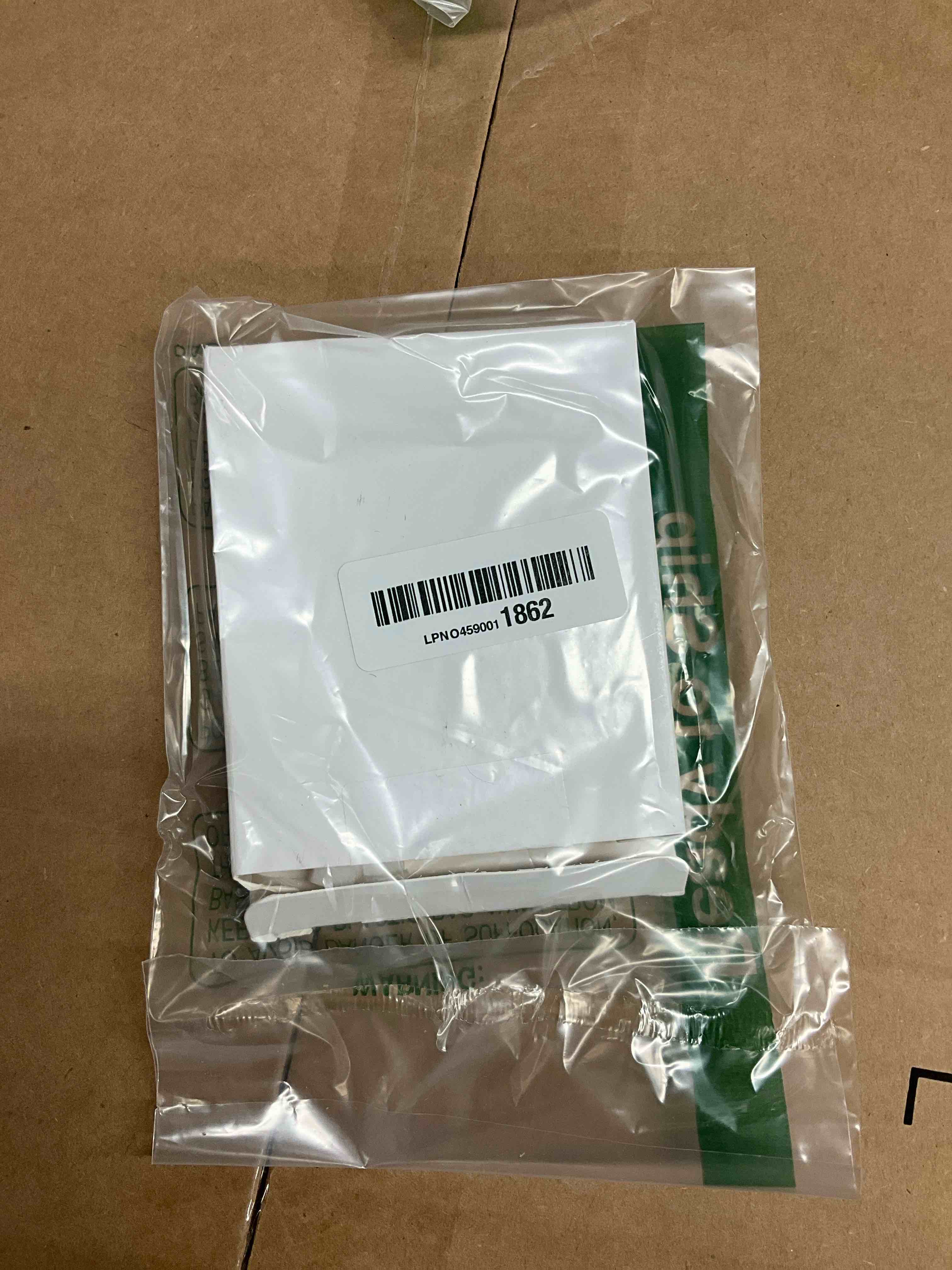 Condition photo showing New/Like New for MY MIRONEY 5PCS E27 to 3/7" Lamp Shade Adapter Ring White Plastic Lampshade Reducing Rings Adapter Converters Lamp Accessories E27 to E10; 5PCS