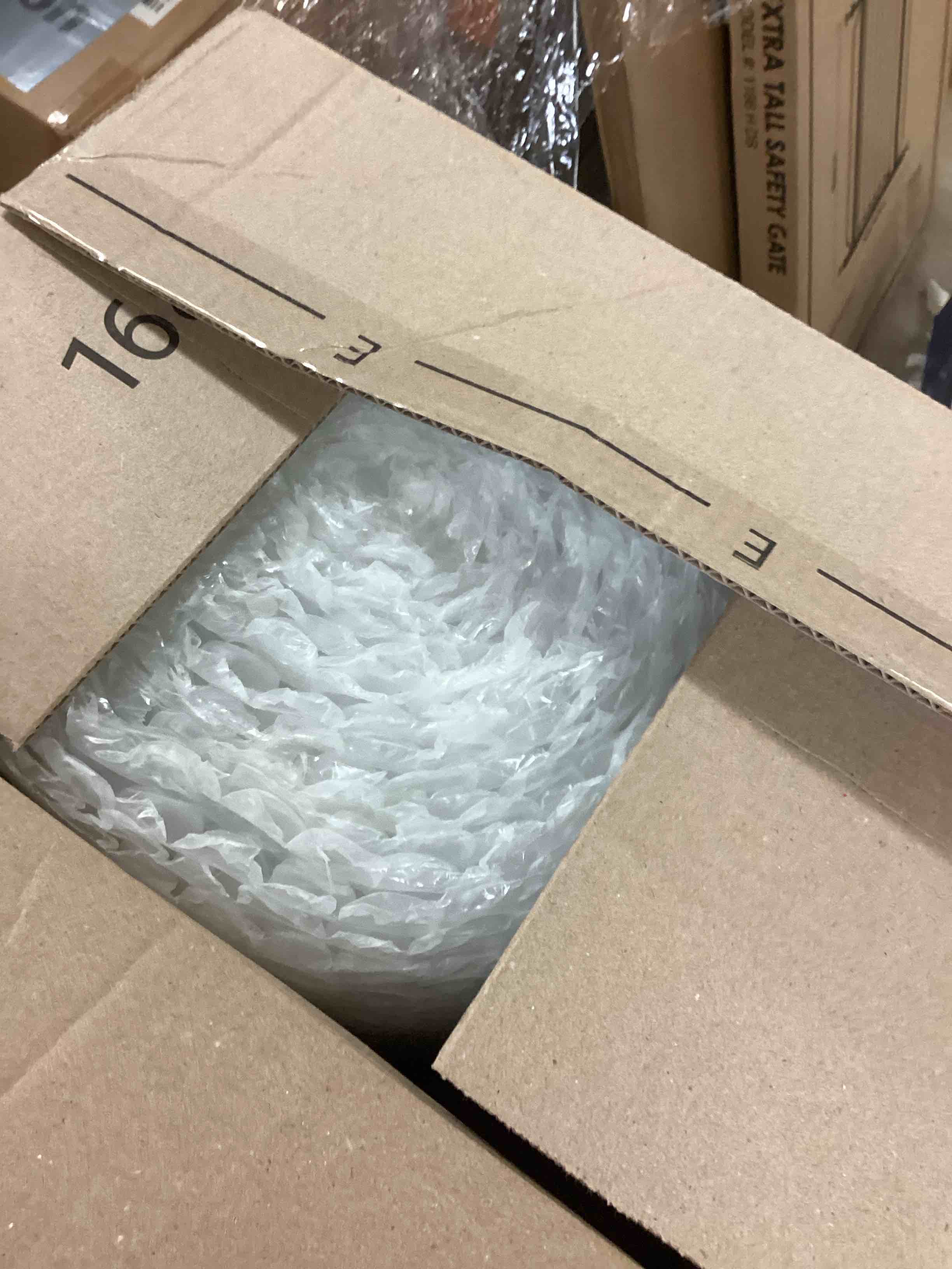 Condition photo showing Good Condition for Amazon Basics Bubble Cushioning Wrap Packing Material for Fragile Items, Perforated, 12 inch x 175 ft Long Roll, Small 3/16", Clear Clear 12 inch x 175 ft (incomplete) 