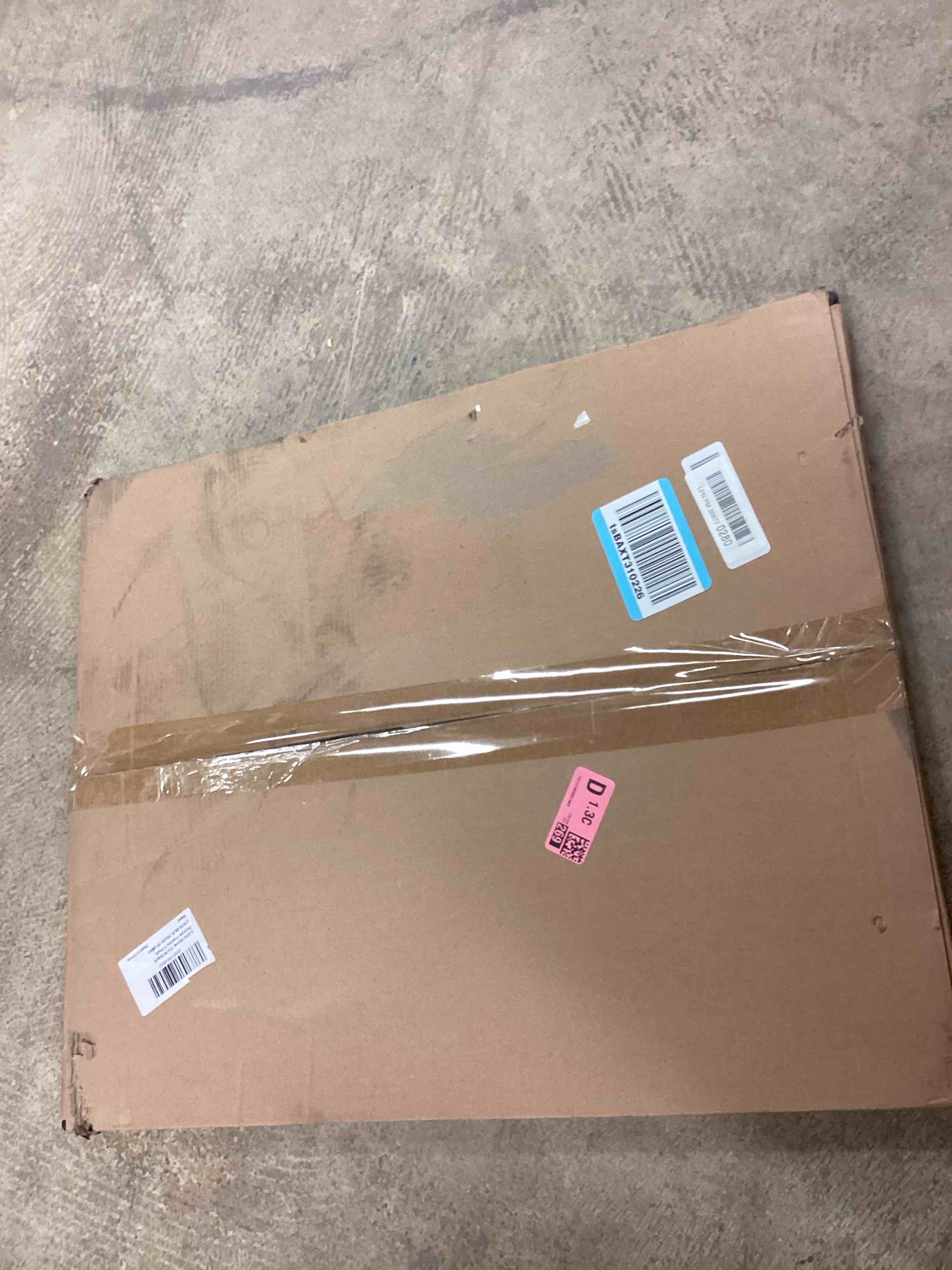 Condition photo showing New/Like New for LaVie Home 16x20 Wedding Signable Picture Frame – Black 16x20 Frame Wood Displays 5x7 Pictures with Mat, for Graduation Wedding Signatures, Anniversary Keepsake Picture Frame 16x20 Black